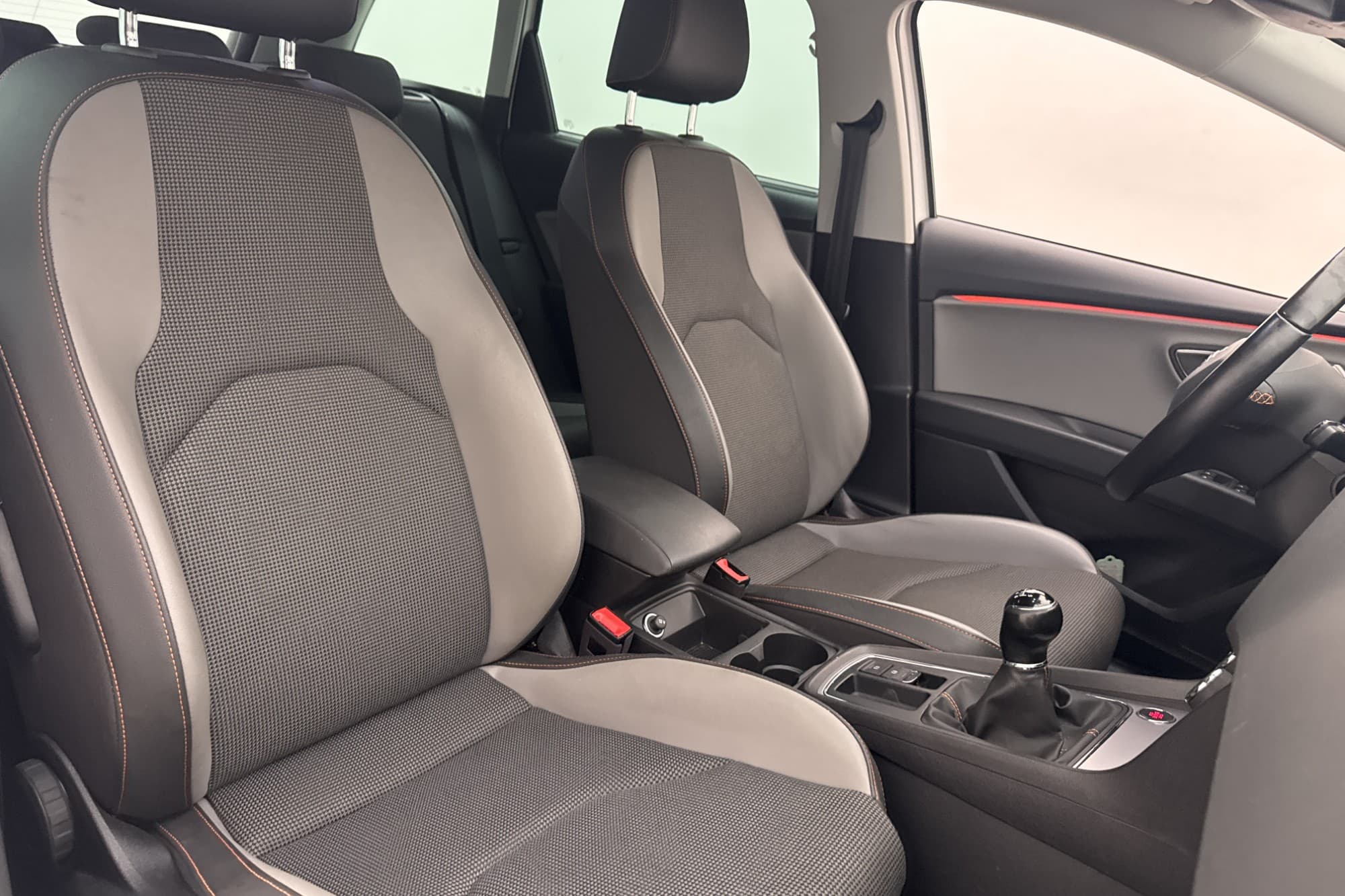 SEAT Leon X-Perience M&K-Värmare Kamera CarPlay Dragkrok