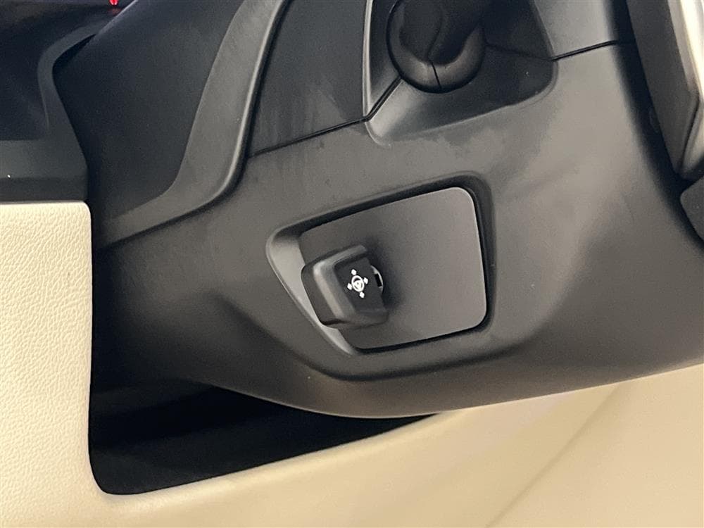 BMW M850i xDrive Coupé 530hk Carbon Core B&W 360° HUD