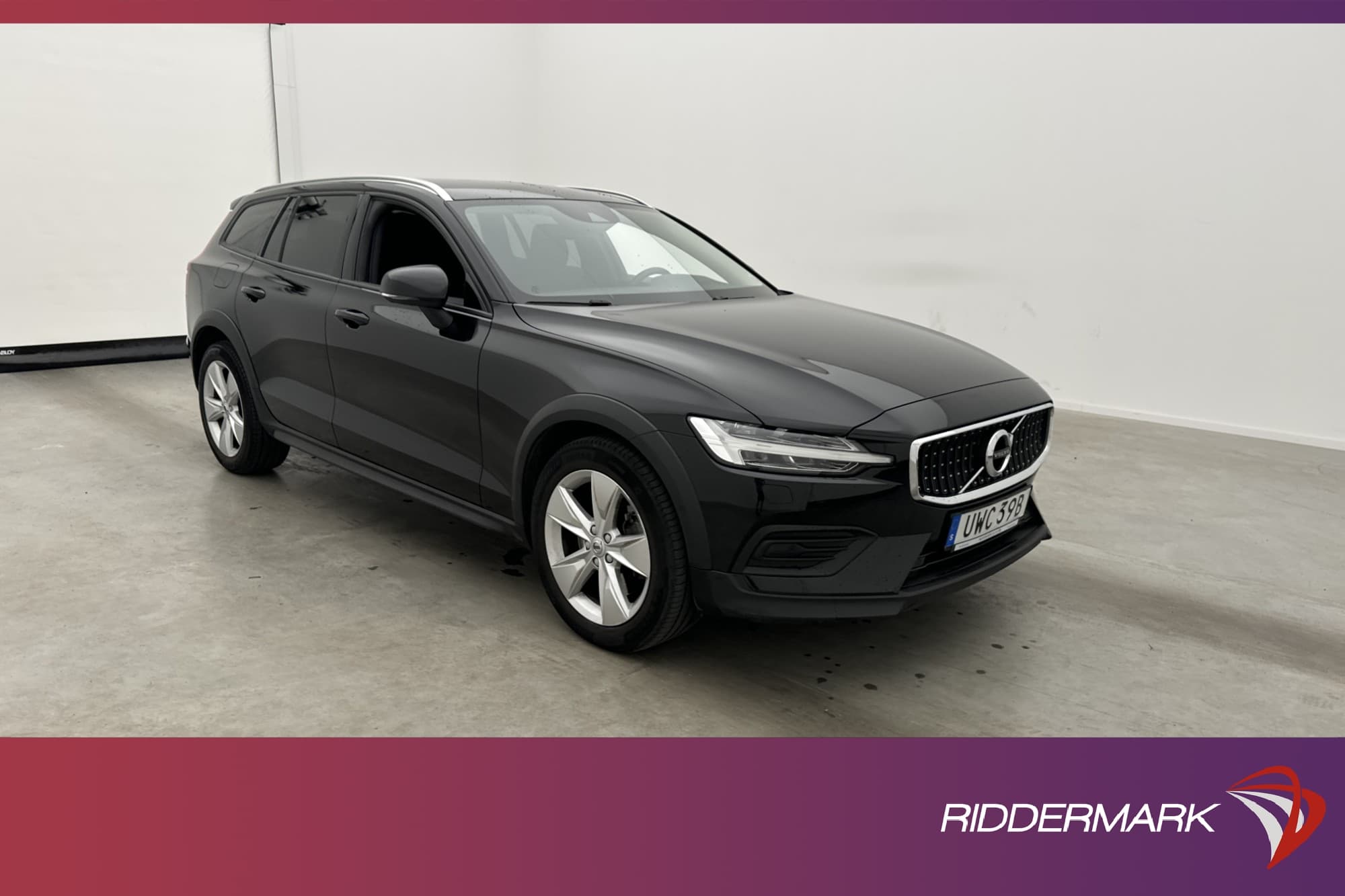 Volvo V60 Cross Country D4 AWD