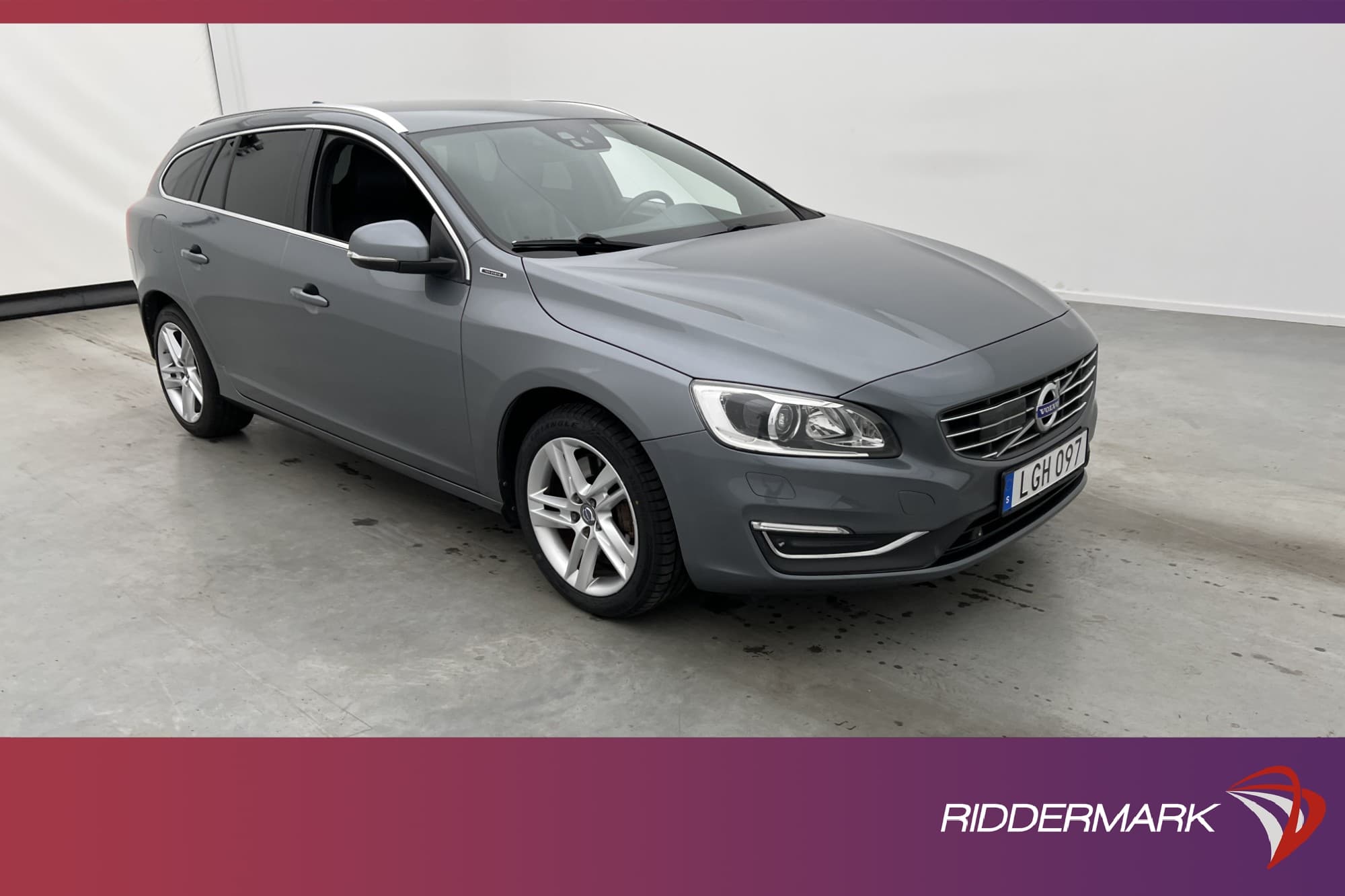 Volvo V60 D5 Plug-in AWD 231hk