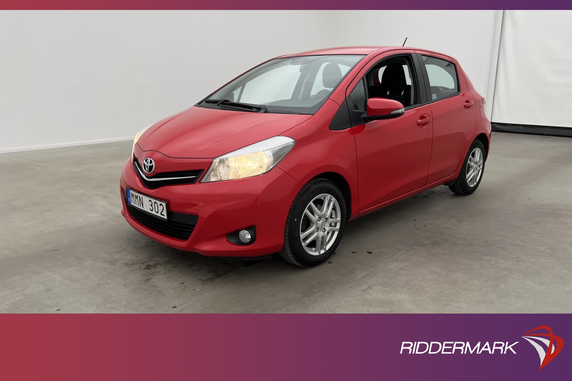 Toyota Yaris 1.33 Dual VVT-i 99hk Active Värmare Kamera Drag