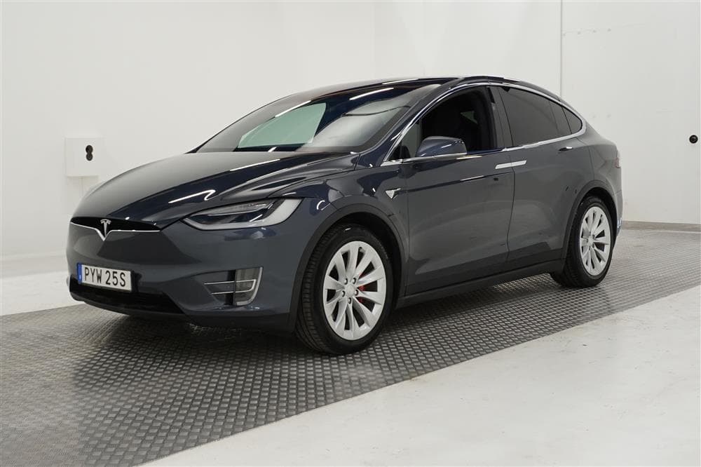 Tesla Model X P100D