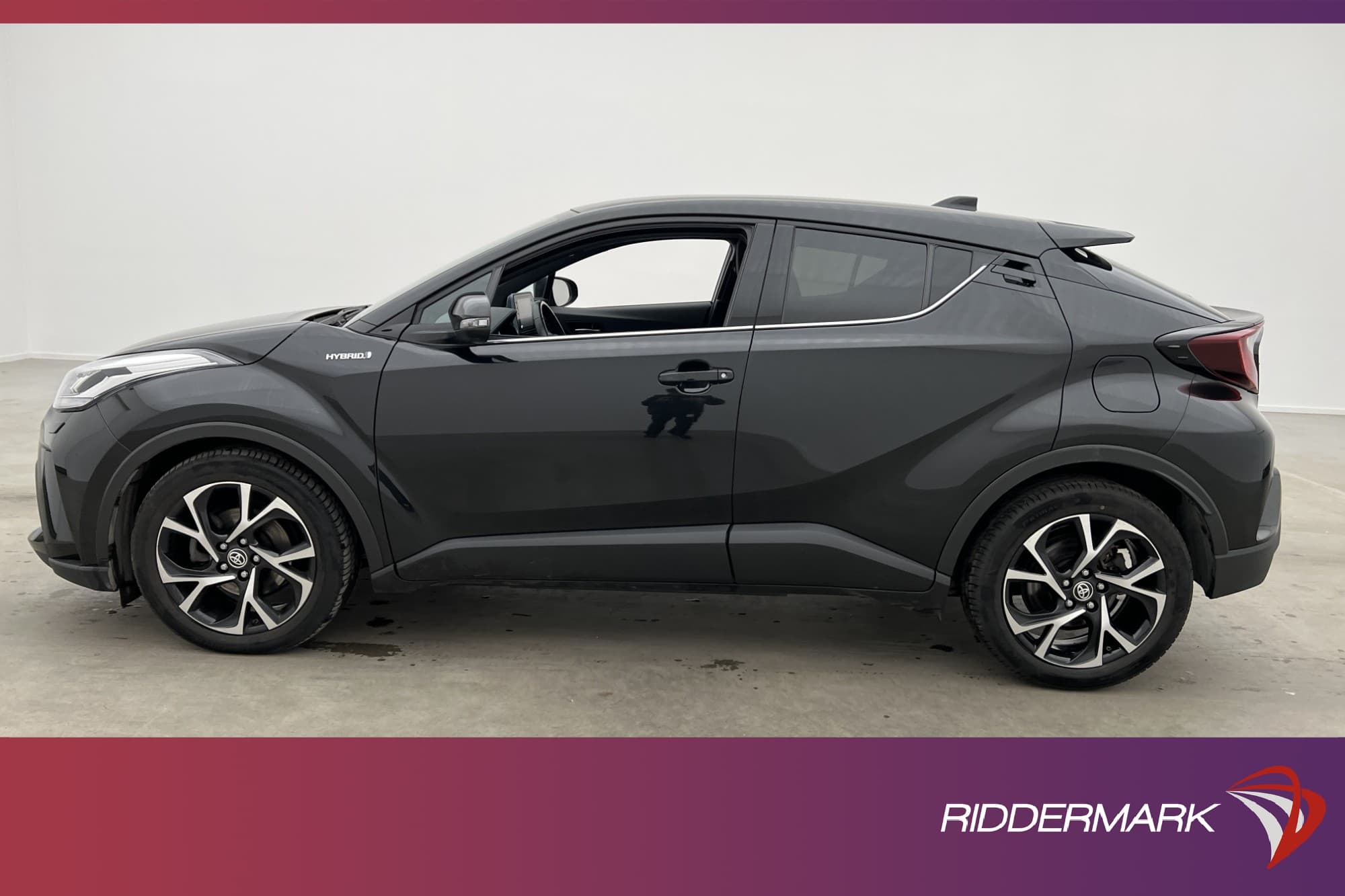 Toyota C-HR Hybrid CVT 122hk X-Edition Kamera Rattvärme