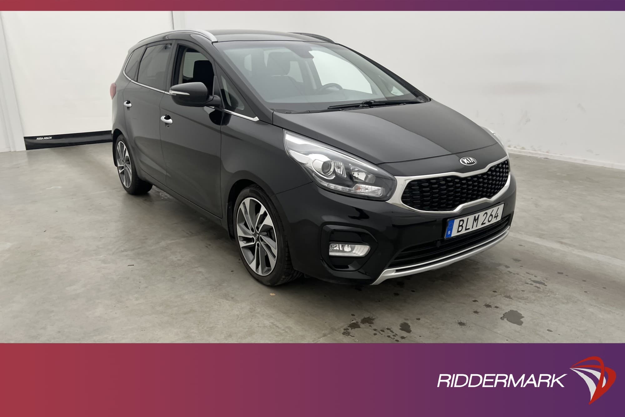 Kia Carens 141hk
