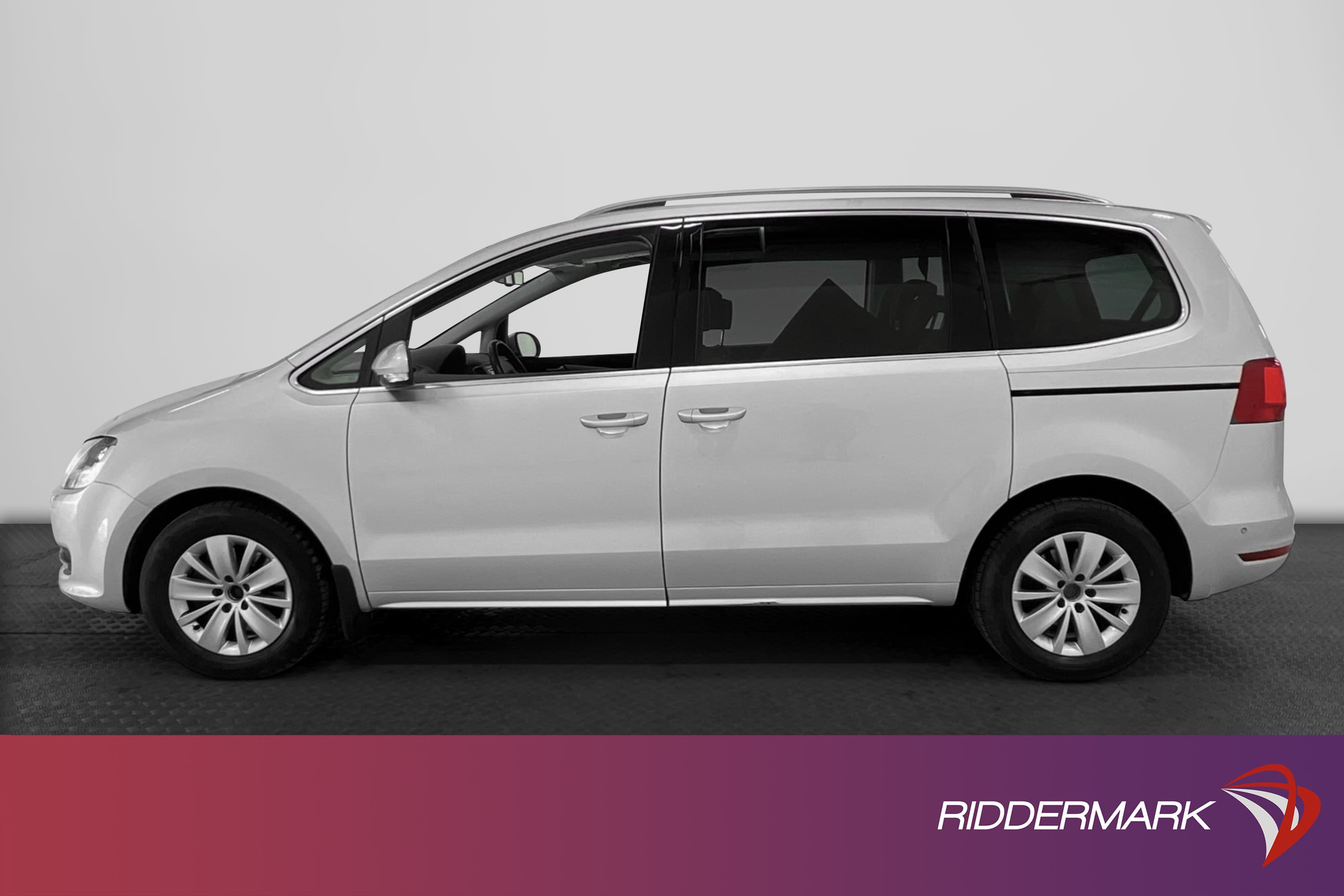 Volkswagen Sharan 2.0 TDI 140hk