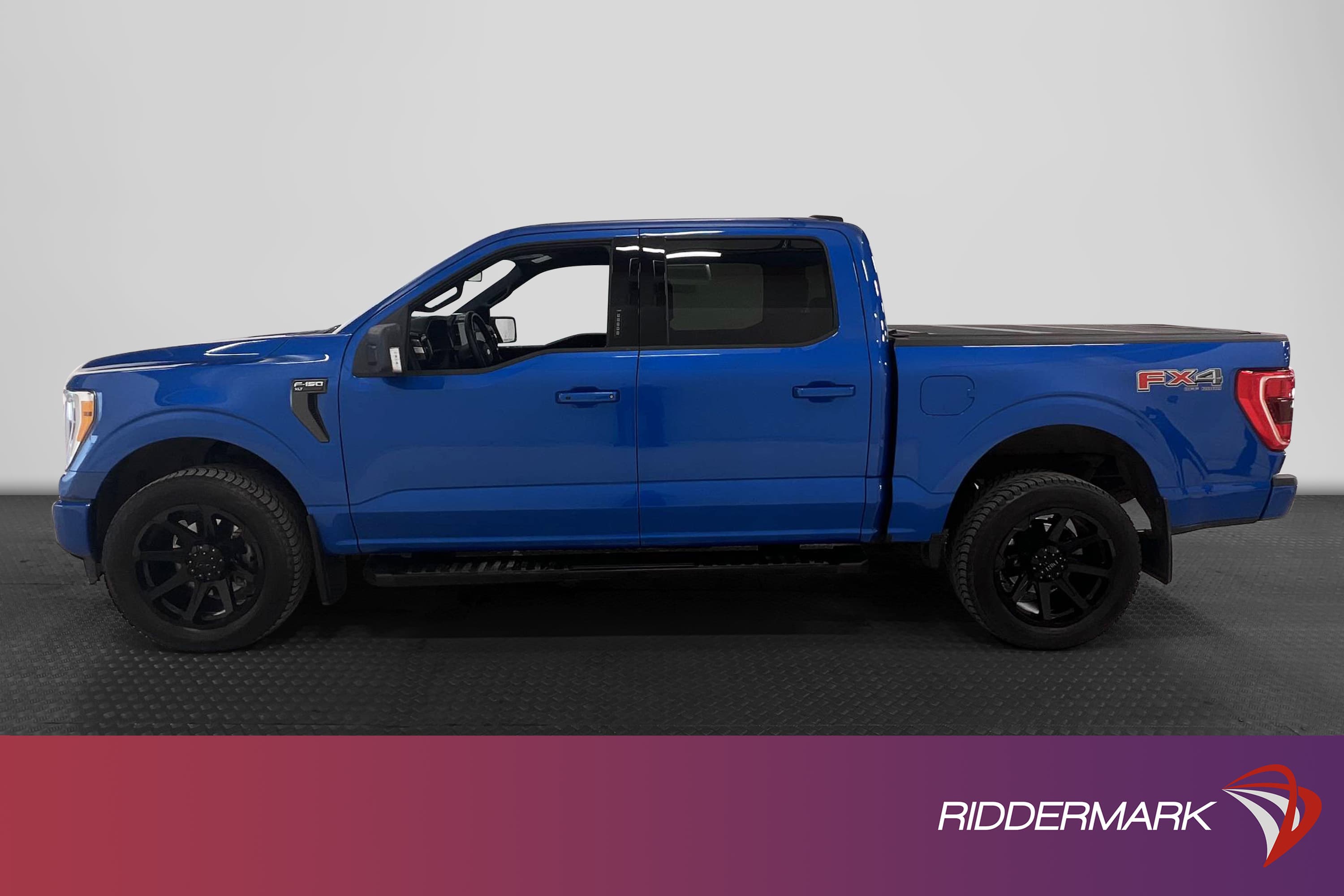 Ford F-150 Sport FX4 5.0 V8 4x4 Skinn 406hk Dragkrok Moms