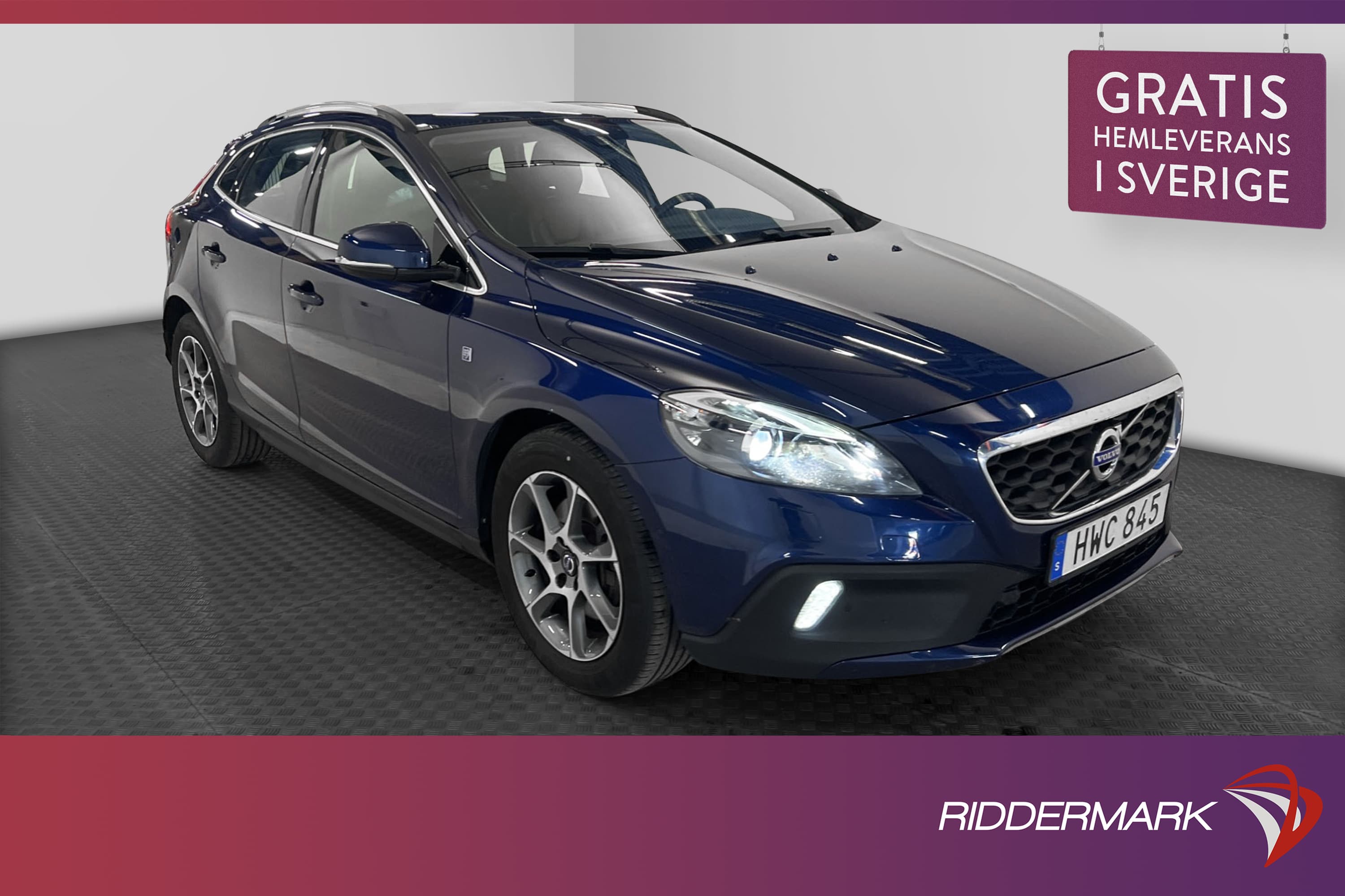Volvo V40 Cross Country D4 190hk Ocean Race Pano VOC Navi 