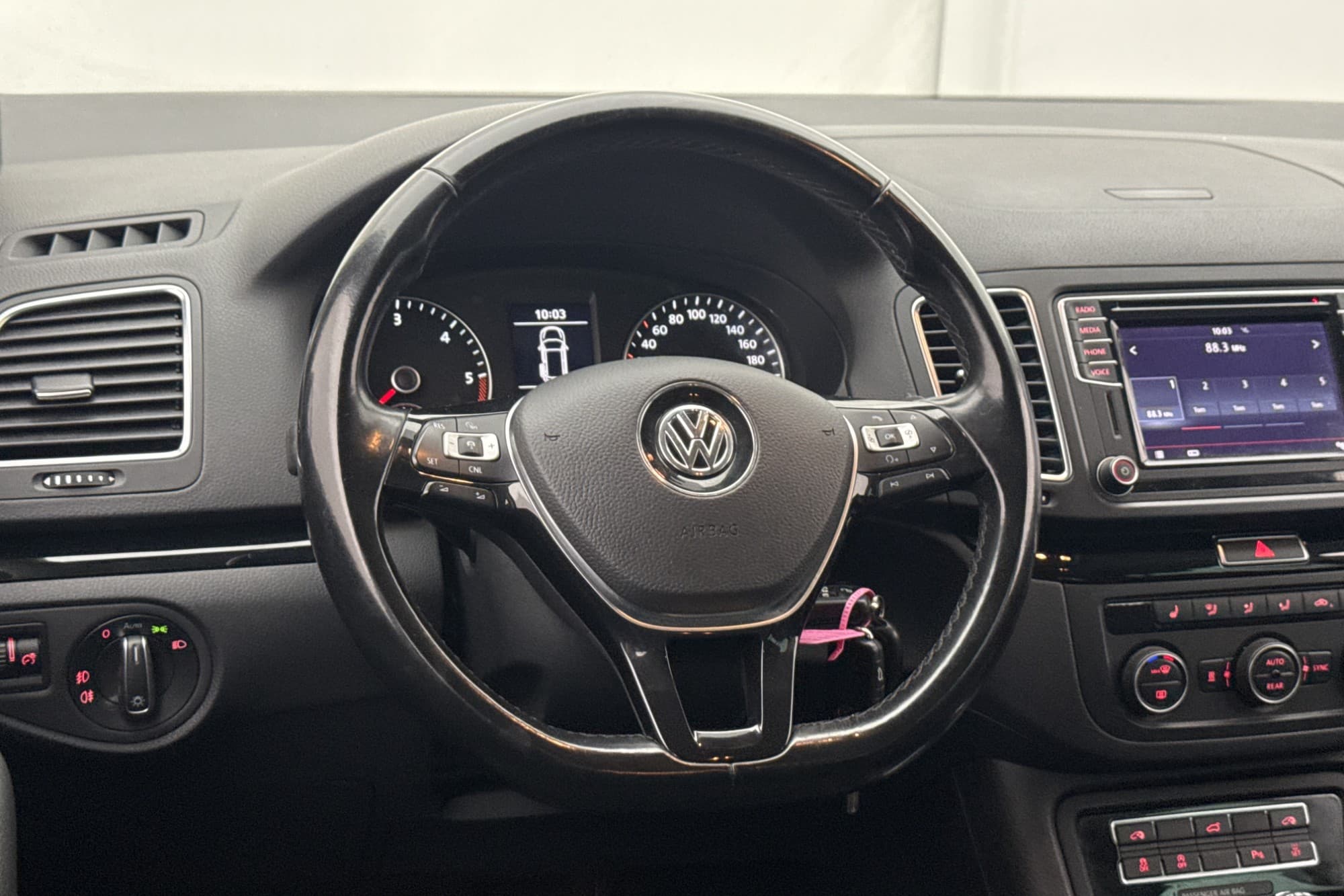 Volkswagen Sharan TDI 4M Premium 7-Sits El-Dörrar Värm Drag