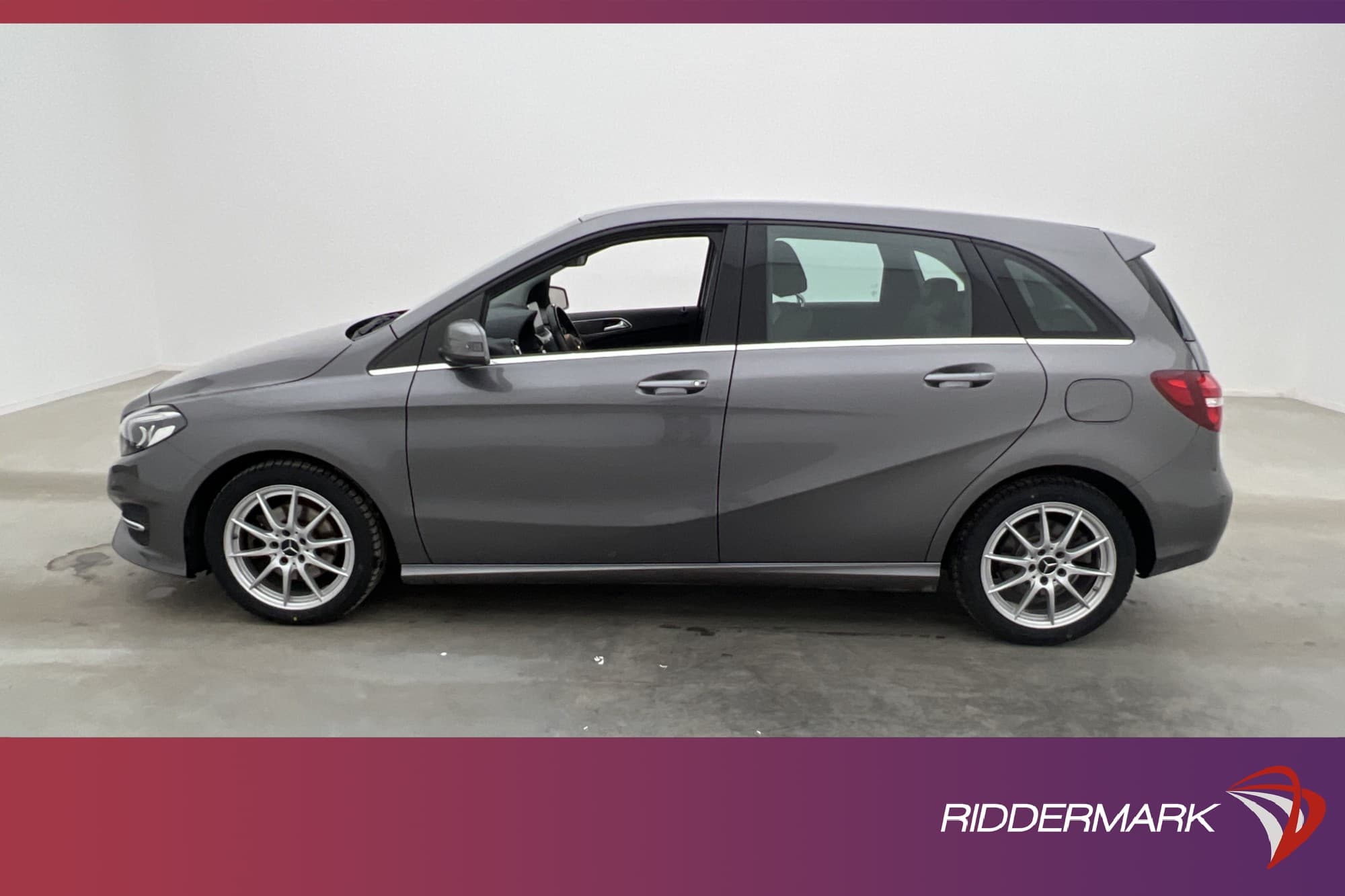 Mercedes-Benz B 220 4Matic 184hk