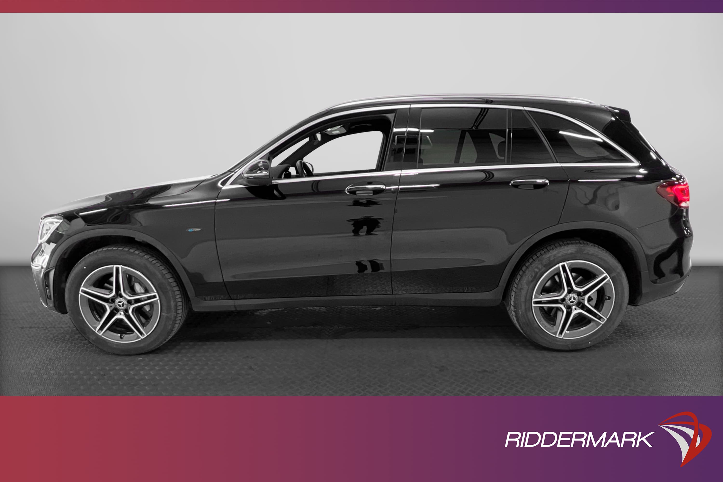 Mercedes-Benz GLC 300 e 4MATIC AMG Burmester Backkamera MOMS