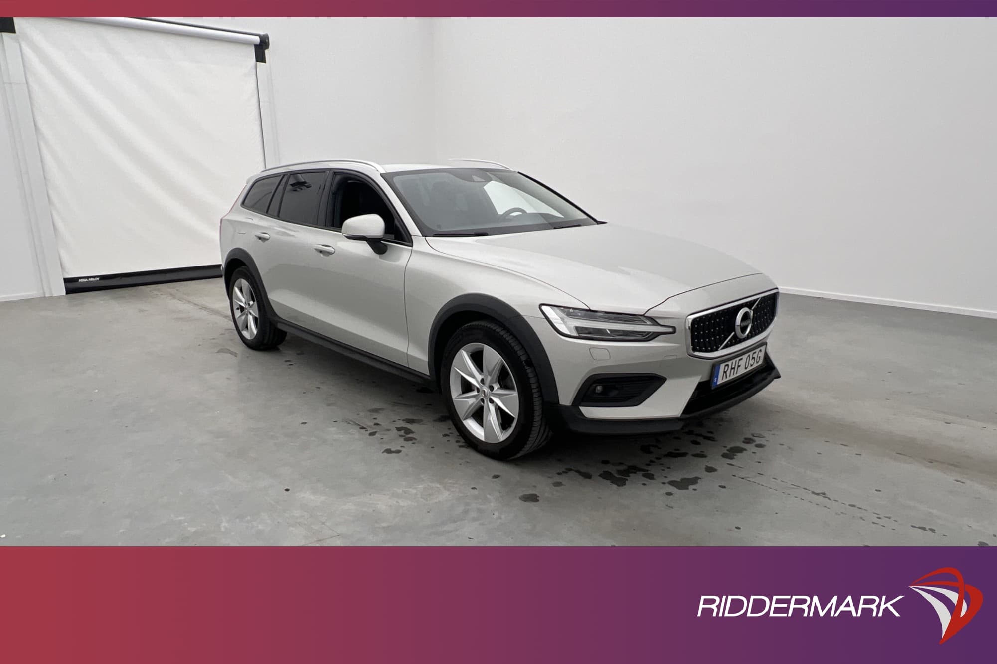 Volvo V60 Cross Country D4 AWD