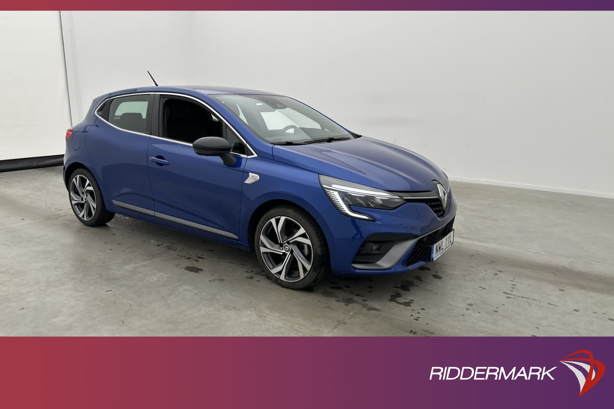 Renault Clio E-TECH 140hk