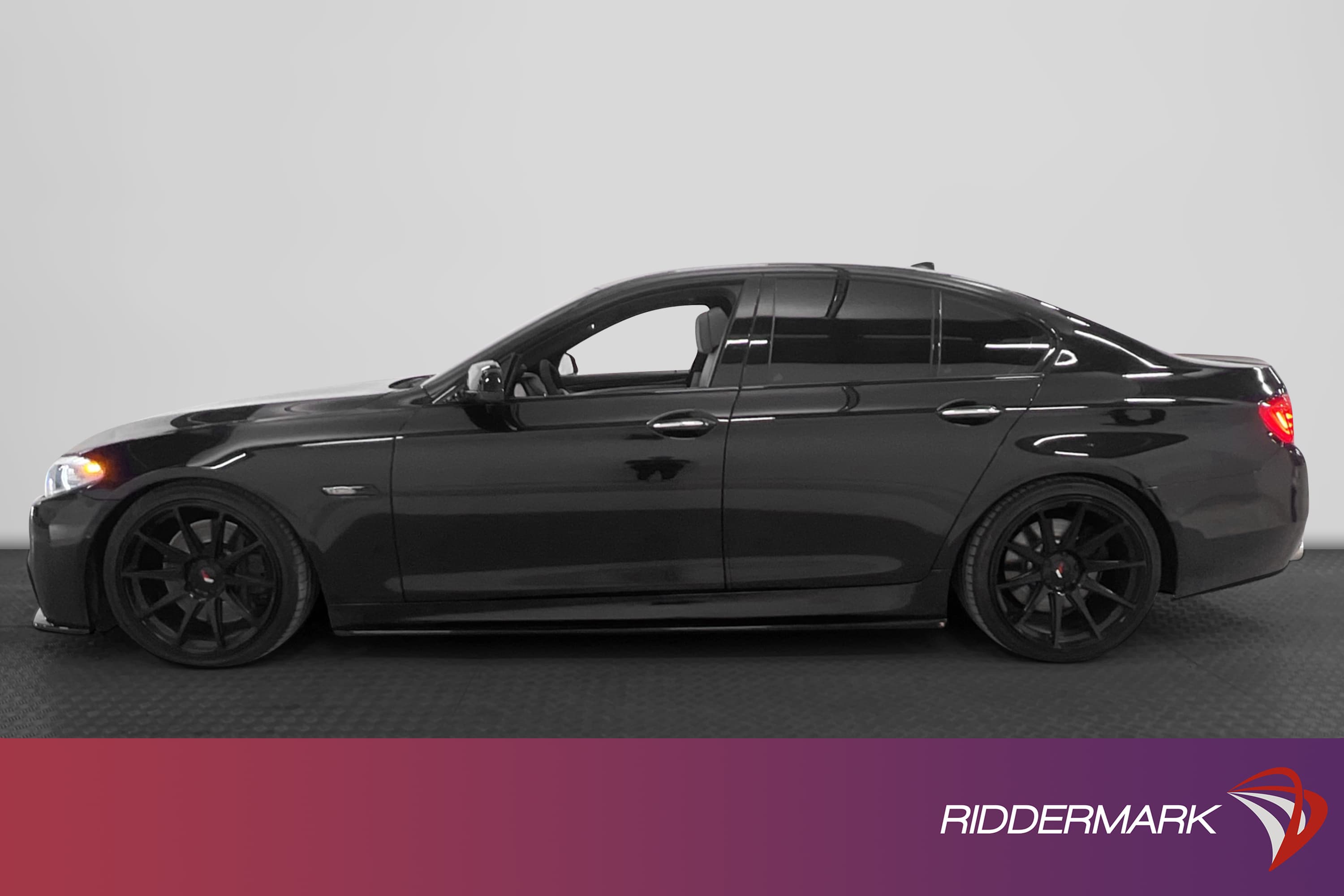 BMW 550i