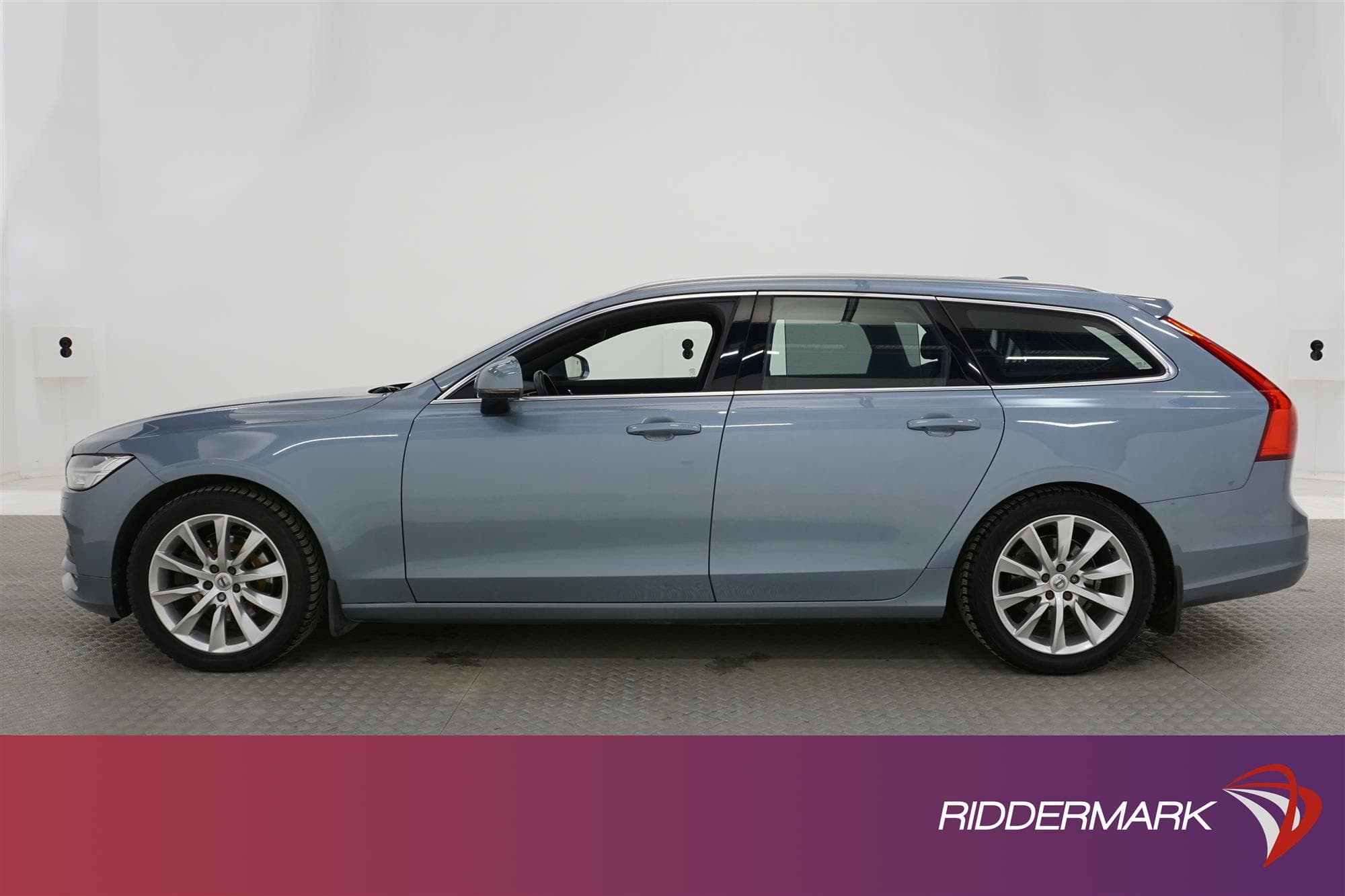 Volvo V90 D4 190hk Momentum
