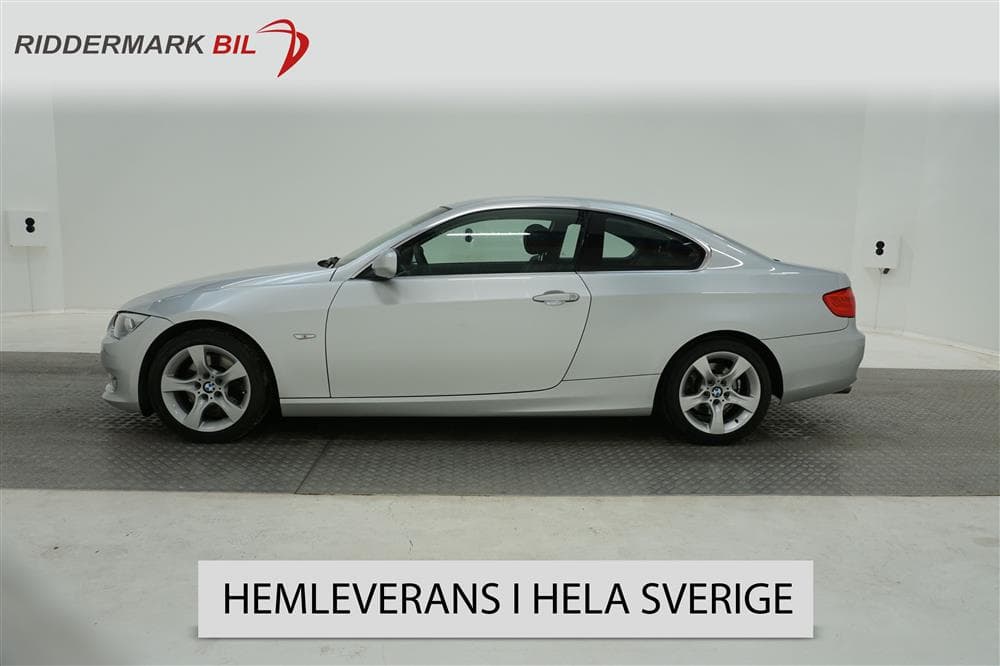 BMW 325i Coupé E92 218hk