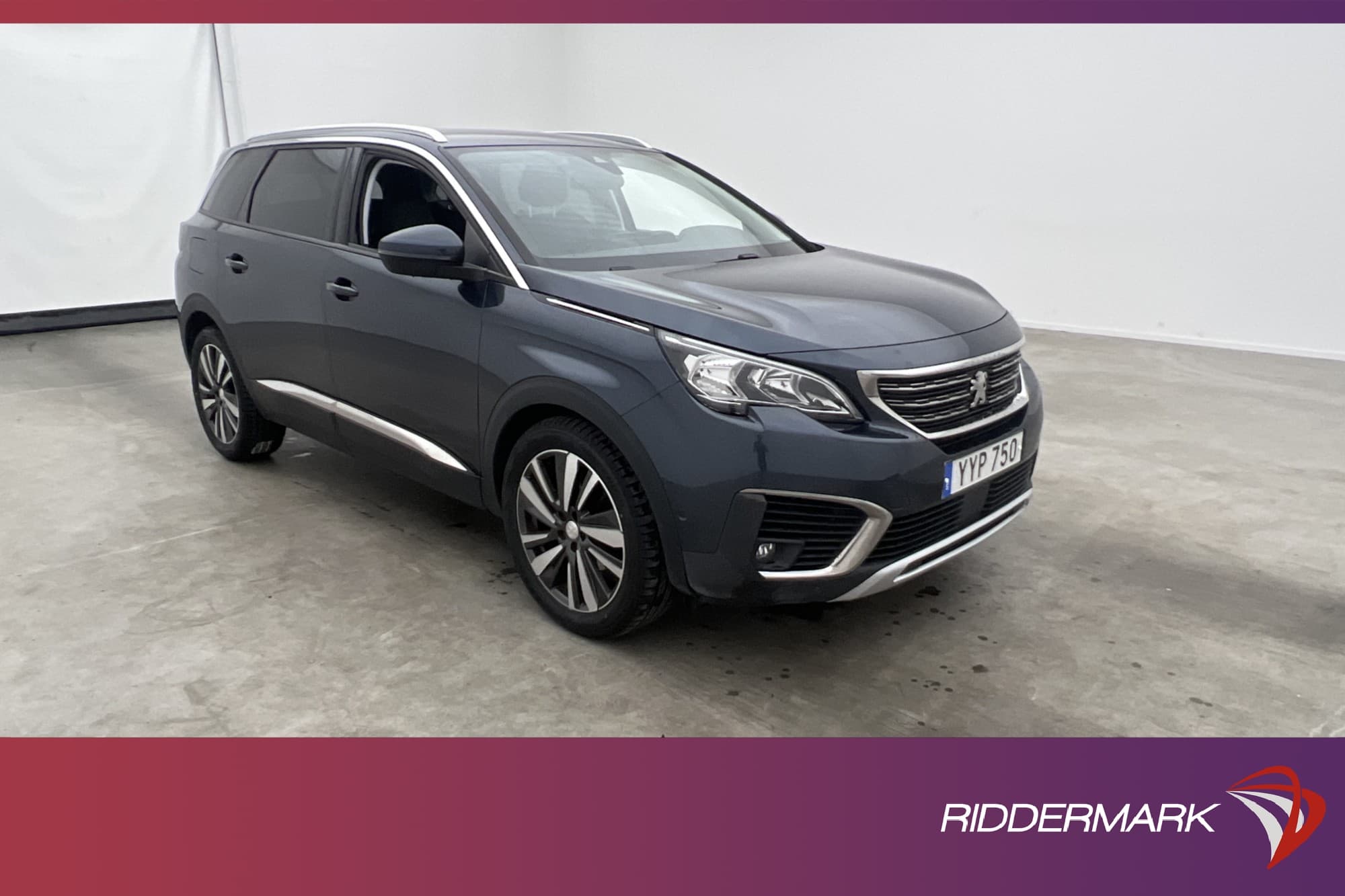 Peugeot 5008 e-THP 164hk