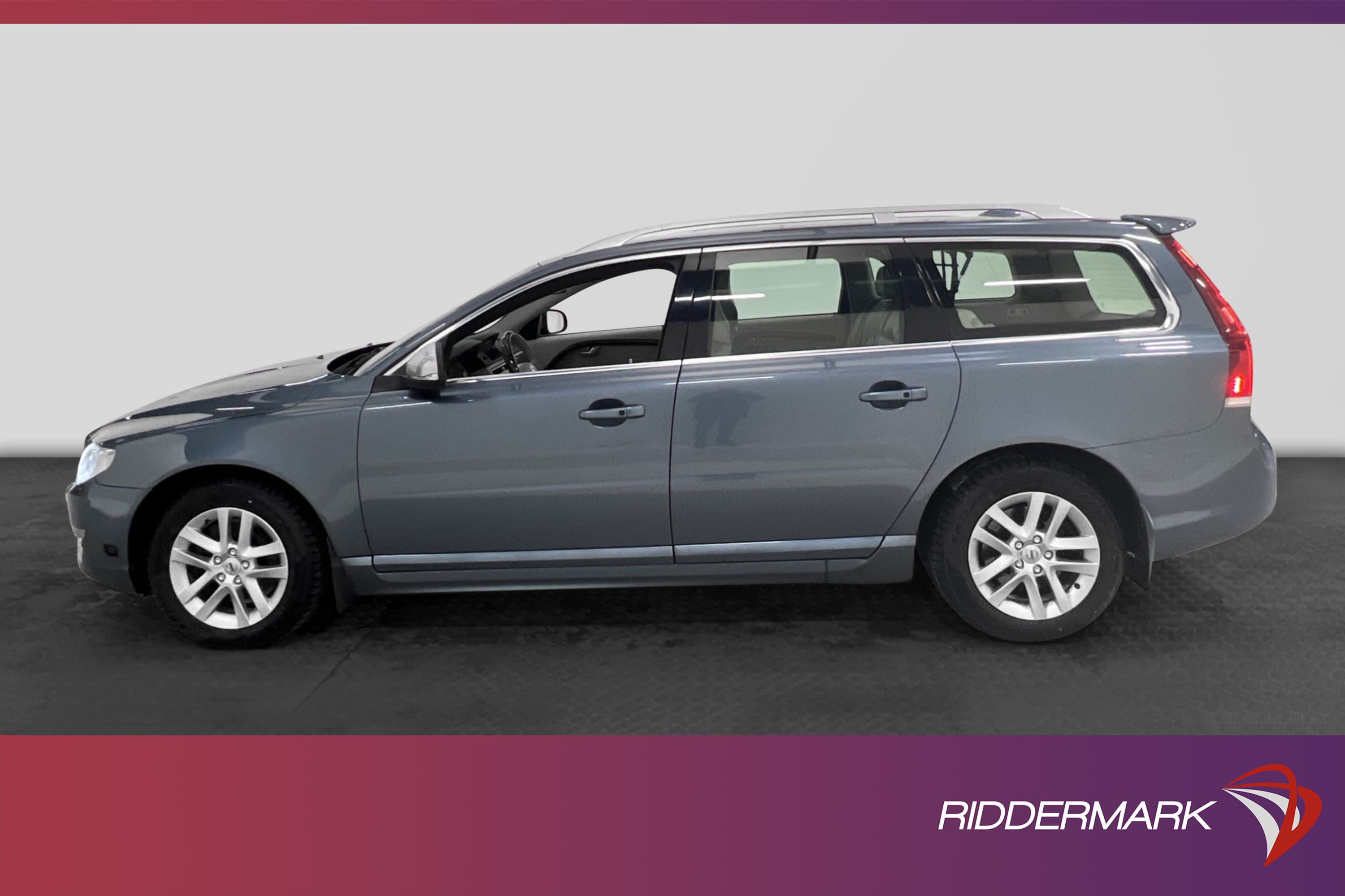Volvo V70 D5 215hk