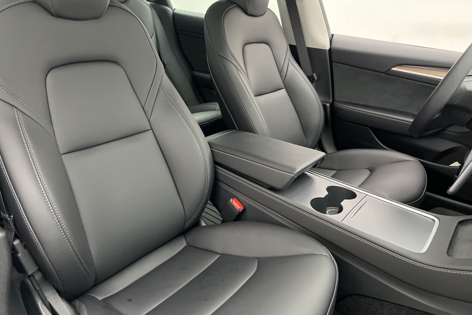 Tesla Model 3 Standard Range Svensksåld Rattvärme AP