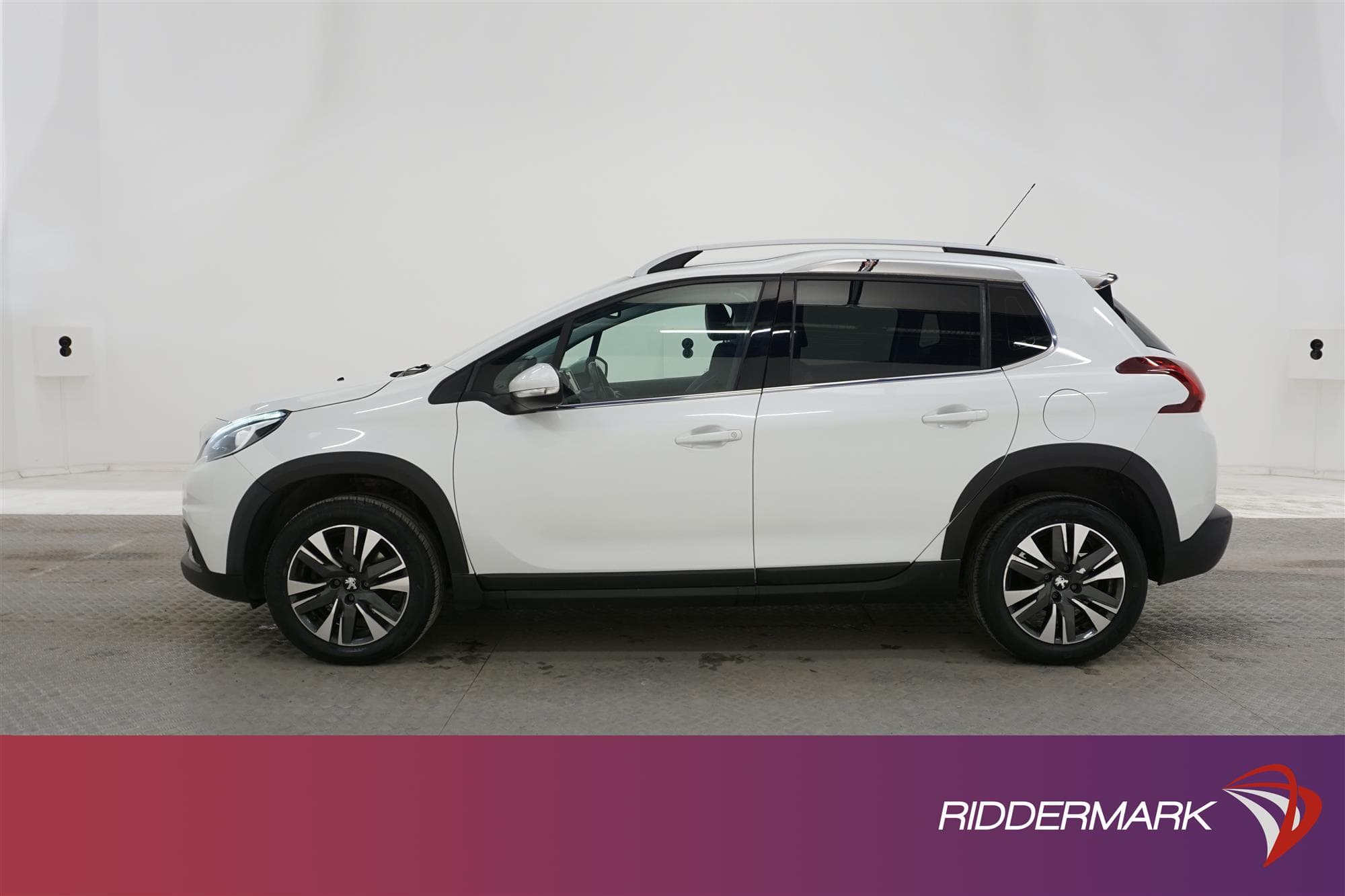 Peugeot 2008 1.2 110hk e-THP