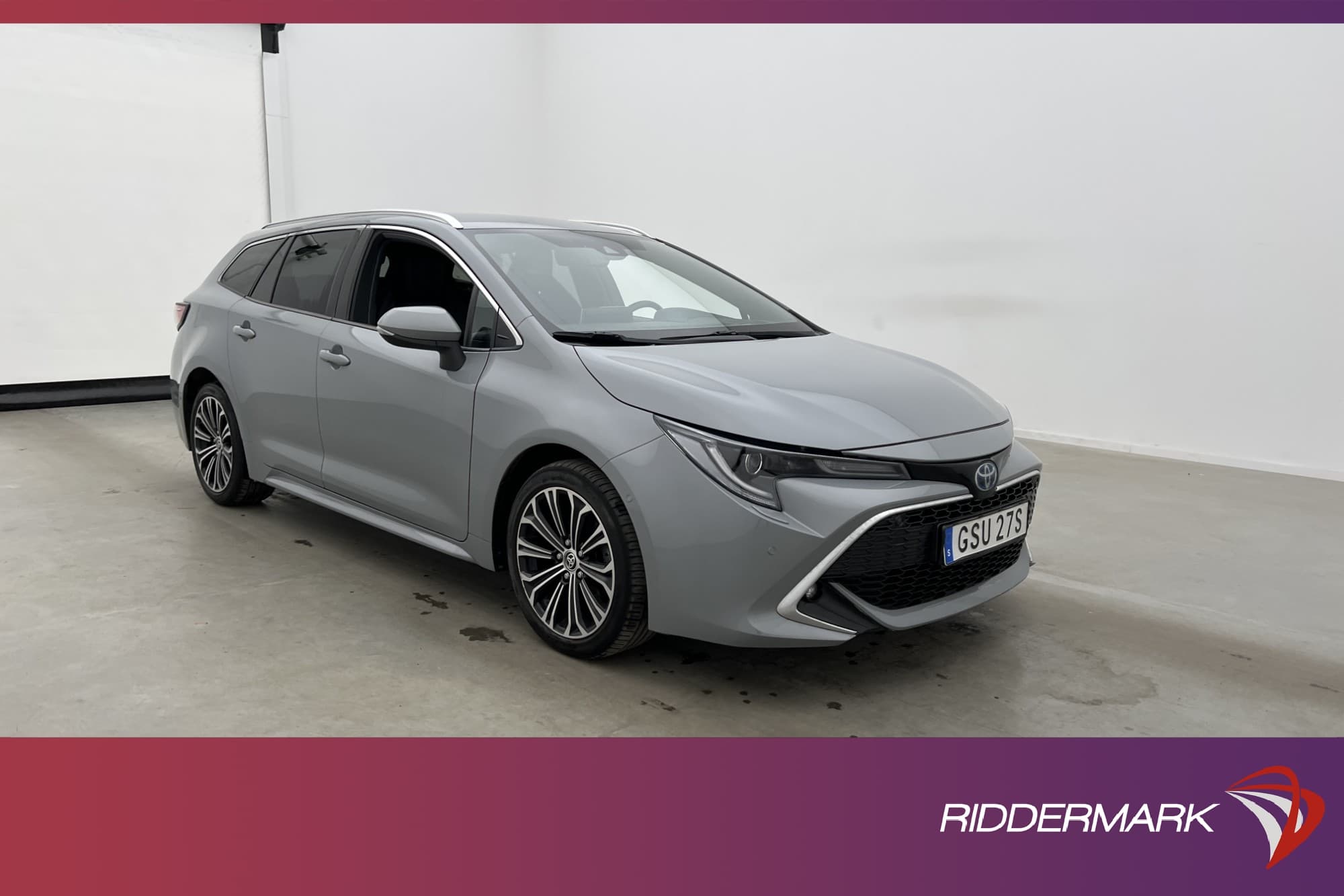Toyota Corolla Touring Hybrid