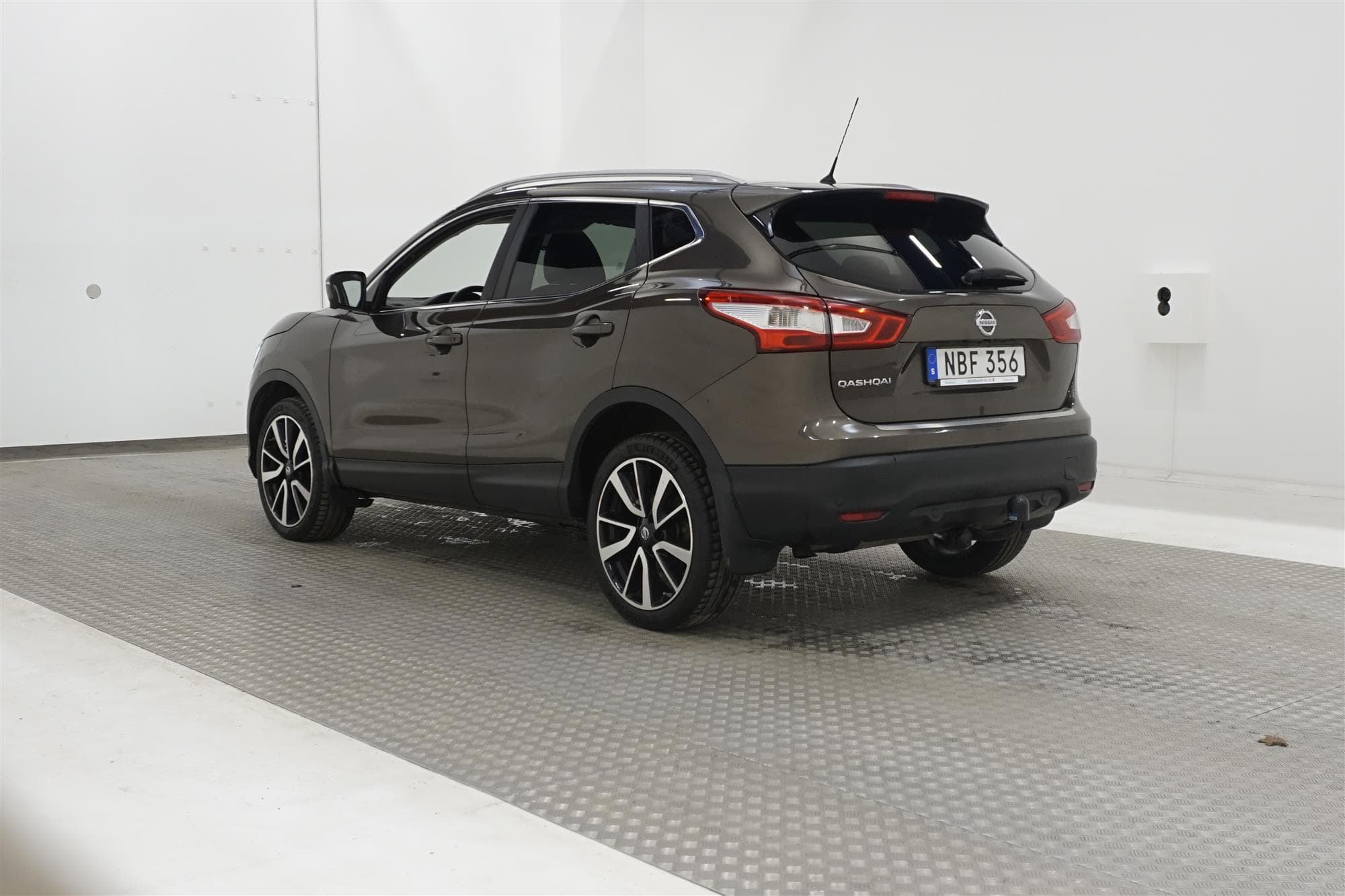 Nissan Qashqai 1.6 dCi 4X4 130hk Tekna M&K-Värm Pano Navi 