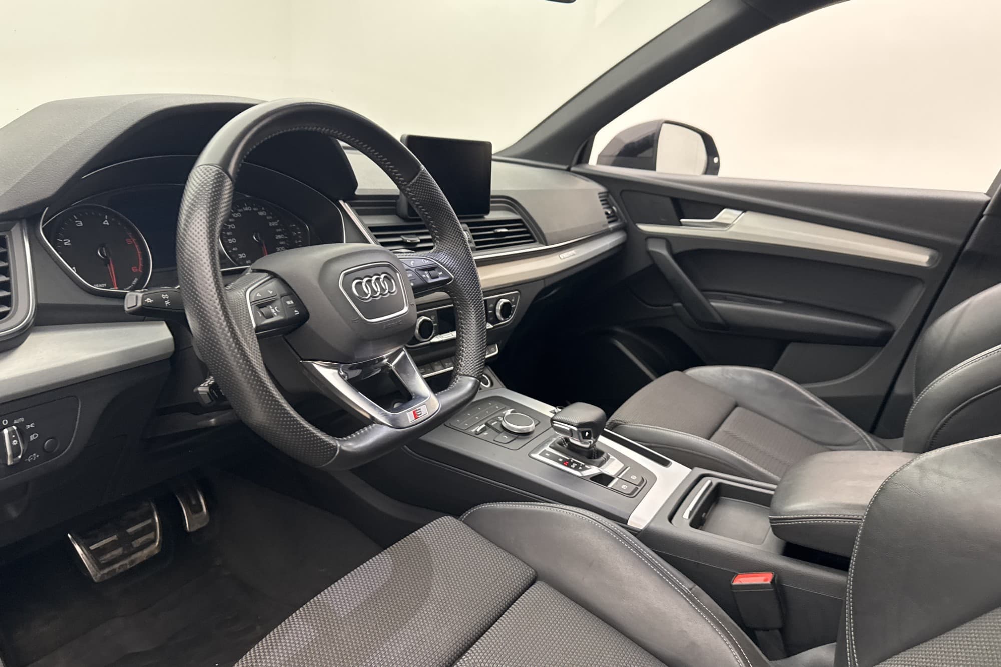 Audi Q5 40 TDI Q 190hk Full S-Line P-Värmare Adap-fart Drag