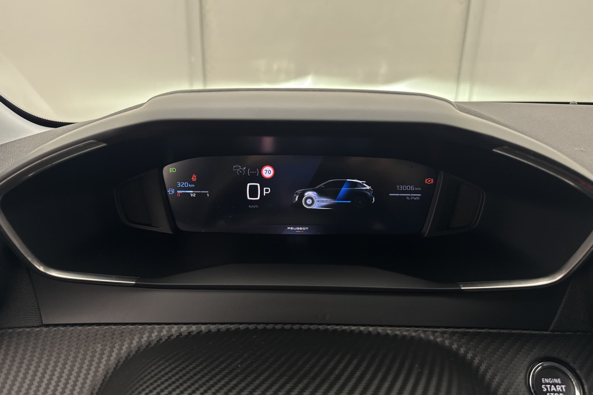 Peugeot 208 HYBRID 101hk Allure Cockpit 360° Kamera CarPlay