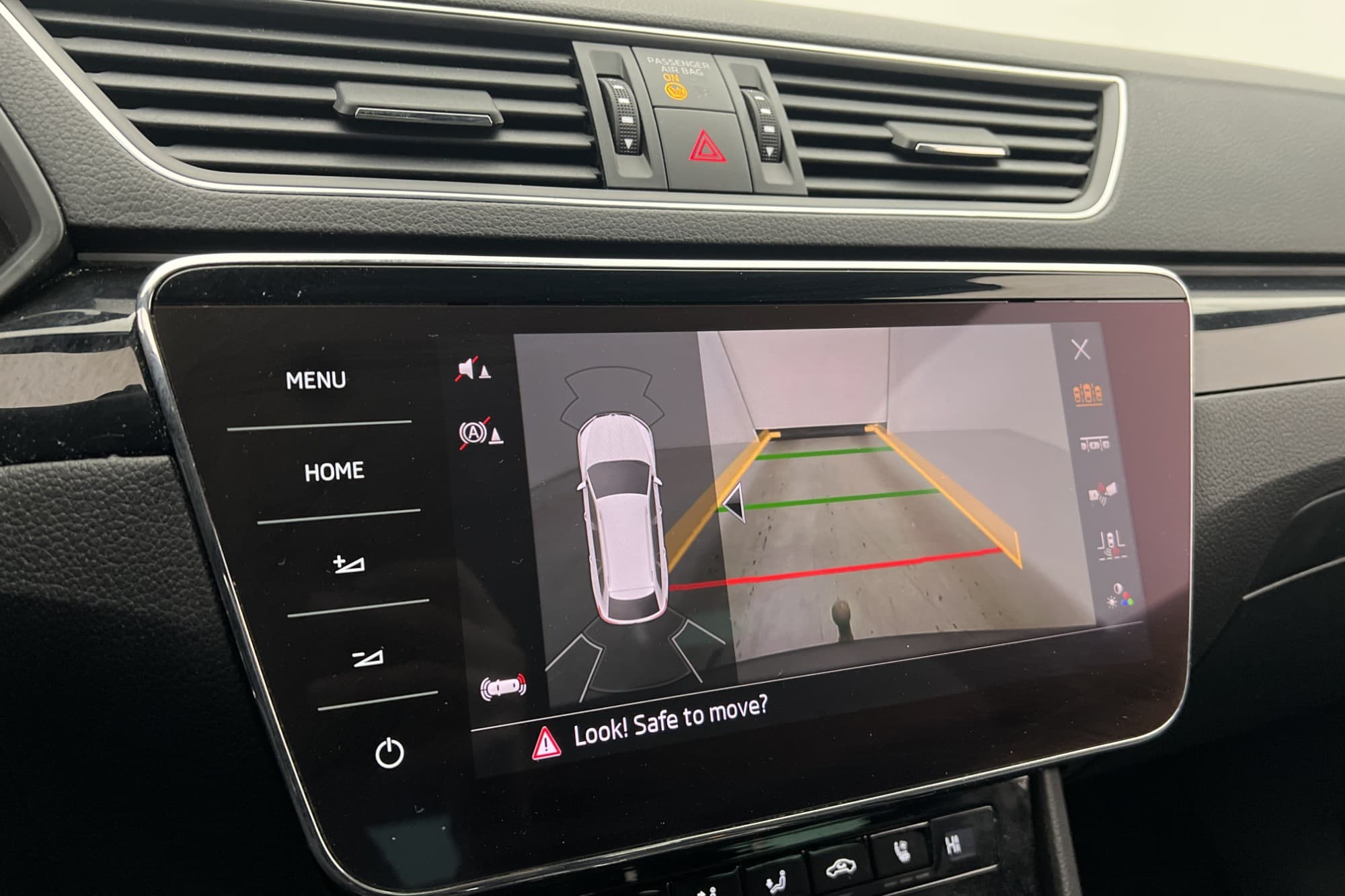 Škoda Superb 2.0 4x4 190hk L&K Drag Canton Värmare Kamera