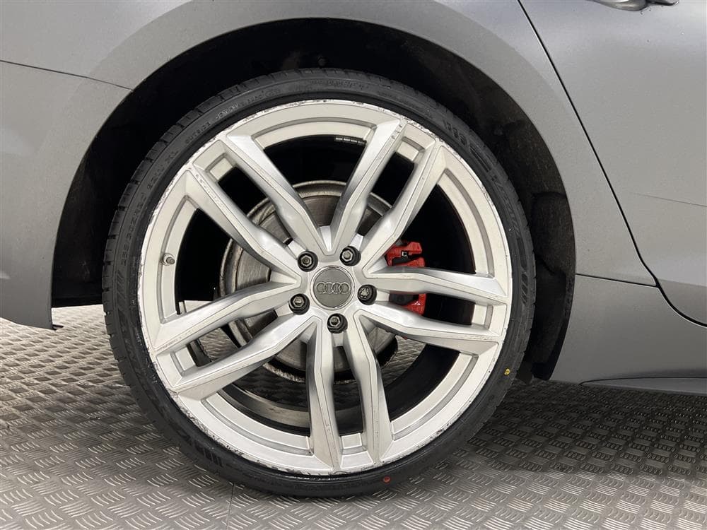 Audi A5 2.0 TDI Quattro Full S-Line Matrix Keyless CarPlayinteriör
