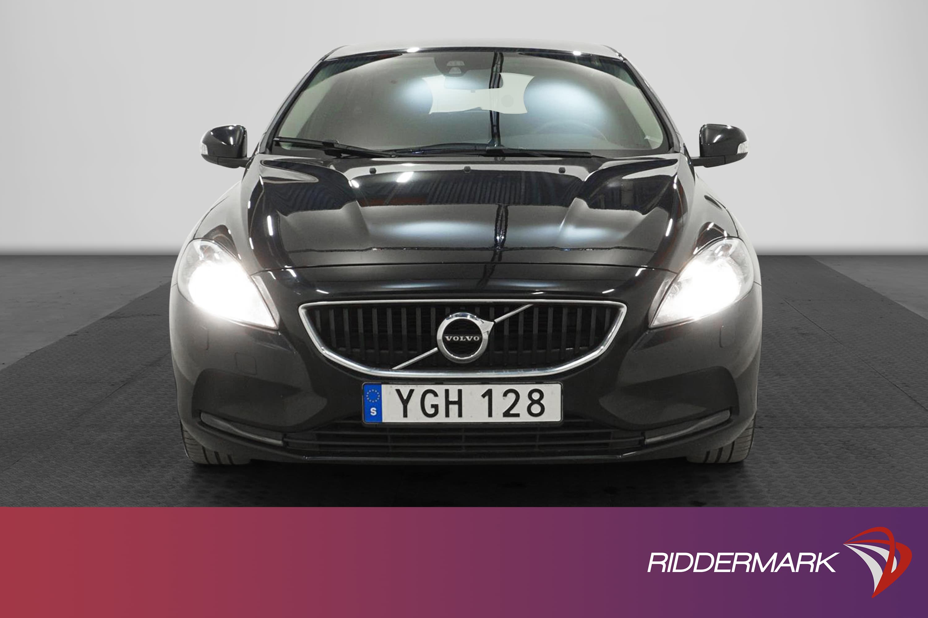 Volvo V40 D2 120hk Kinetic VOC Värmare Välserv PDC 0,38l/mil