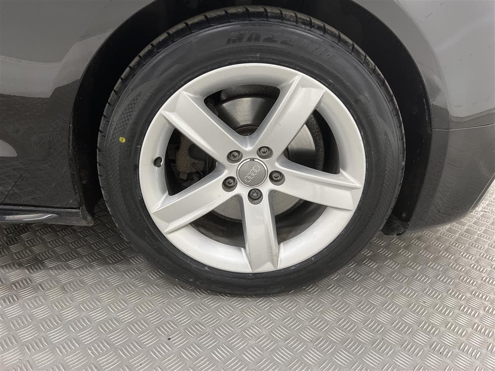 Audi A5 2.0 TDI Sportback Q 190hk Alpine Edit S Line Välserv