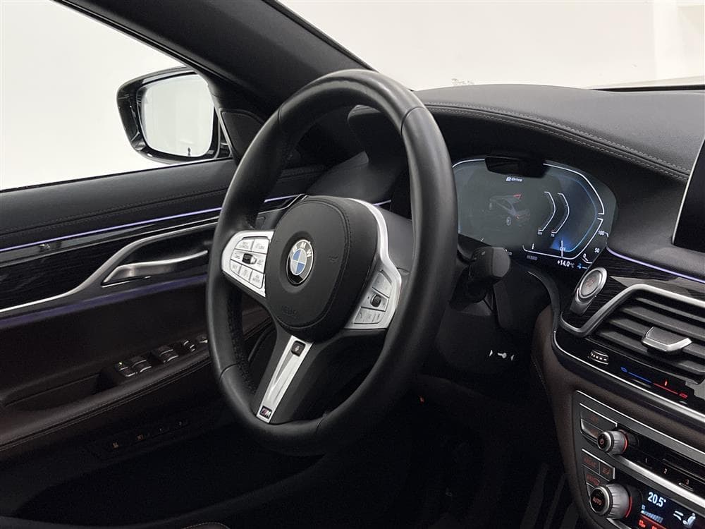 BMW 745Le xDrive 394hk M Sport Moms H/K T-lucka Laser Softclinteriör