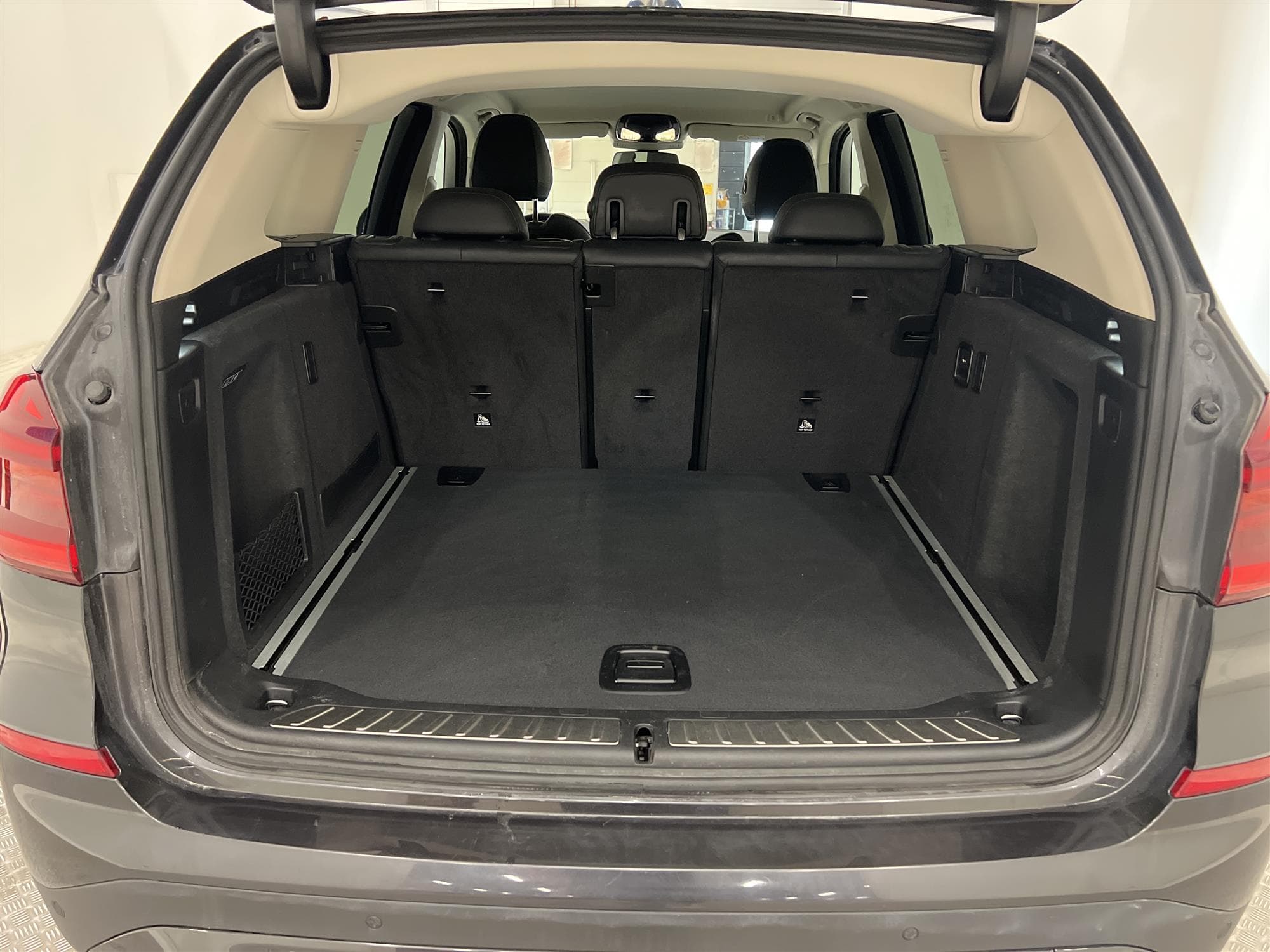 BMW X3 xDrive20d Steptronic 190hk Navi Drag Display Key