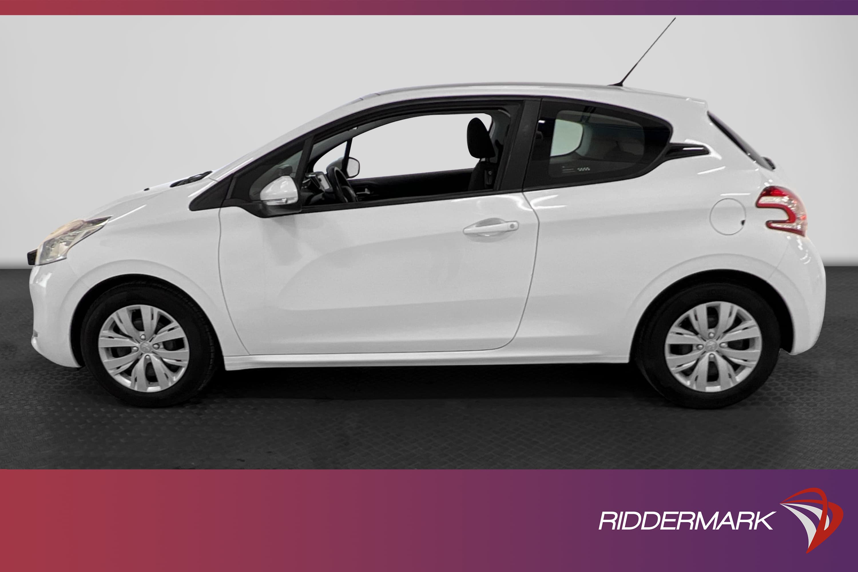 Peugeot 208 1.2 VTi 82hk Panoramaglastak