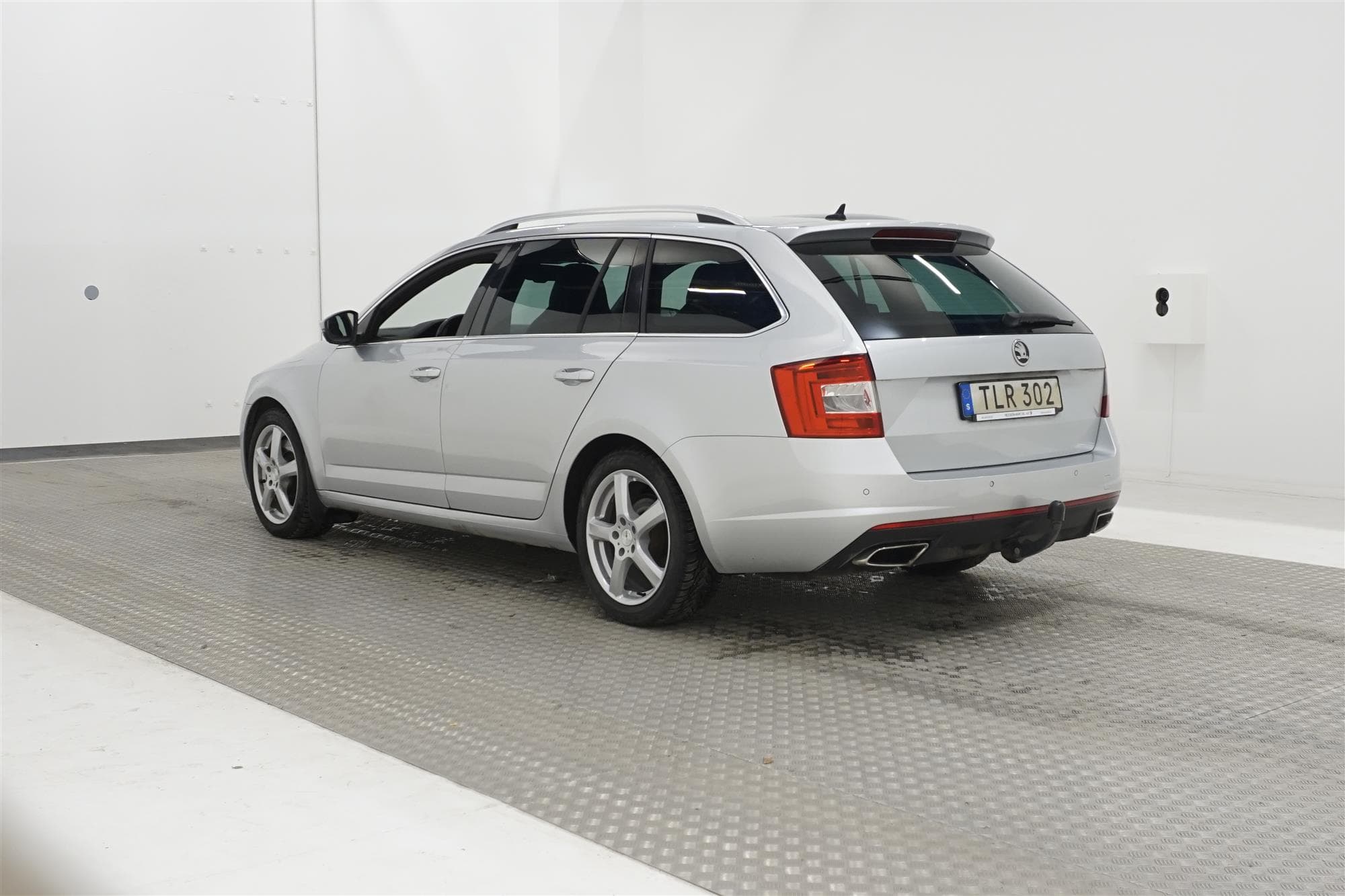 Skoda Octavia RS 2.0 TDI 184hk Navi Drag Canton PDC 0,5L/mil