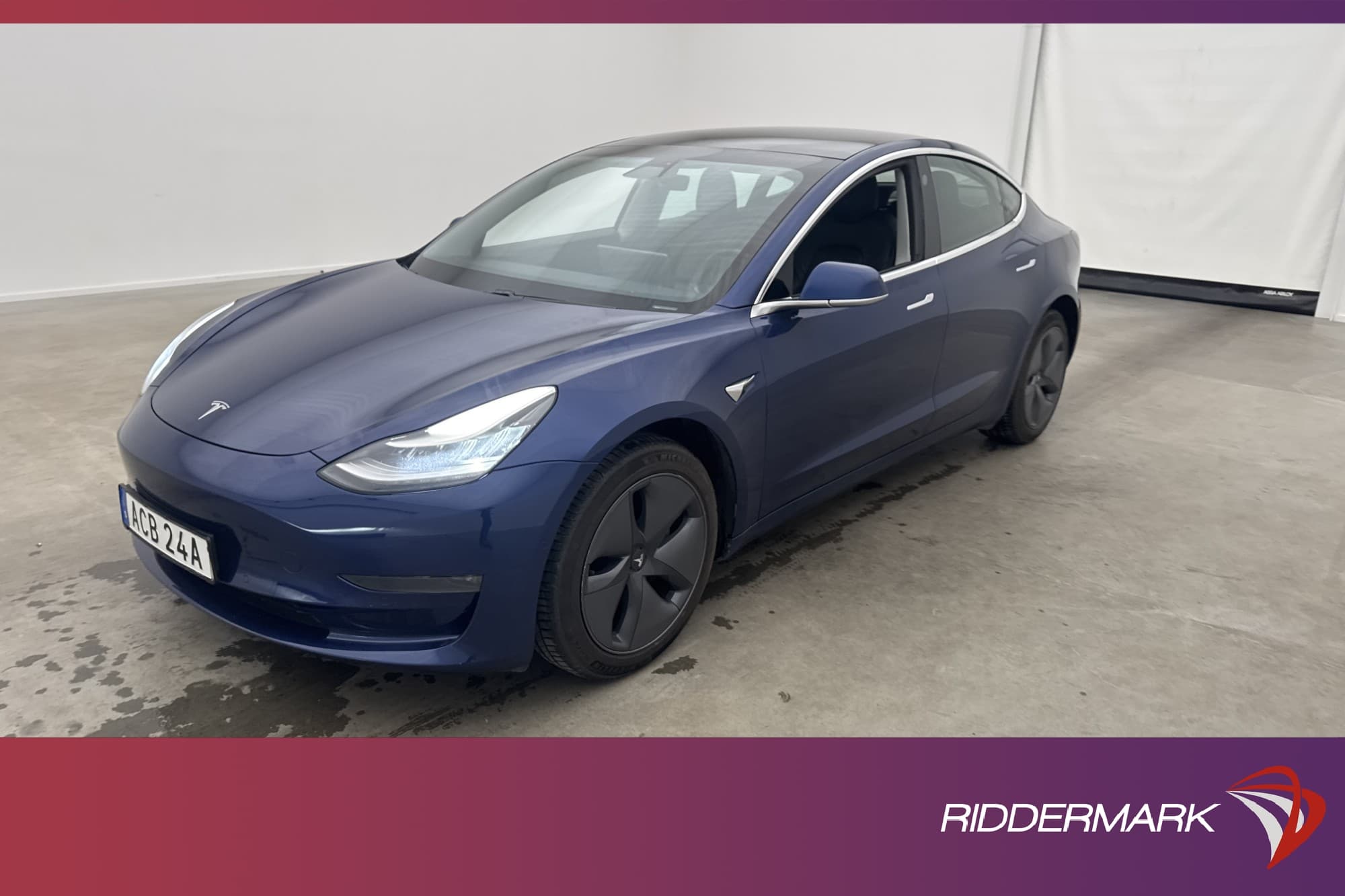 Tesla Model 3 Long Range AWD Autopilot Panorama Svensksåld
