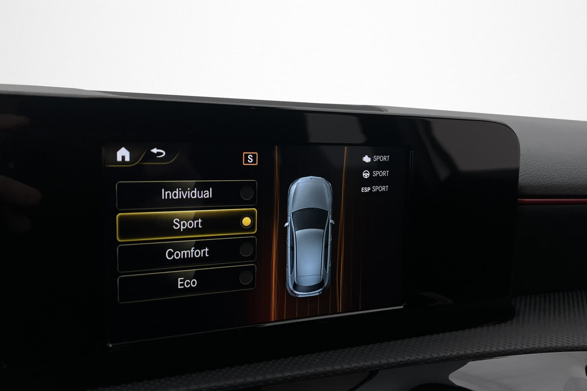 Mercedes-Benz A180 136hk AMG Sport Kamera Halvskinn MOMS