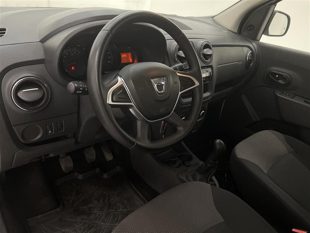 Dacia Lodgy 1.2 TCe 7 sits 0,48L/Mil Skatt 646 krinteriör
