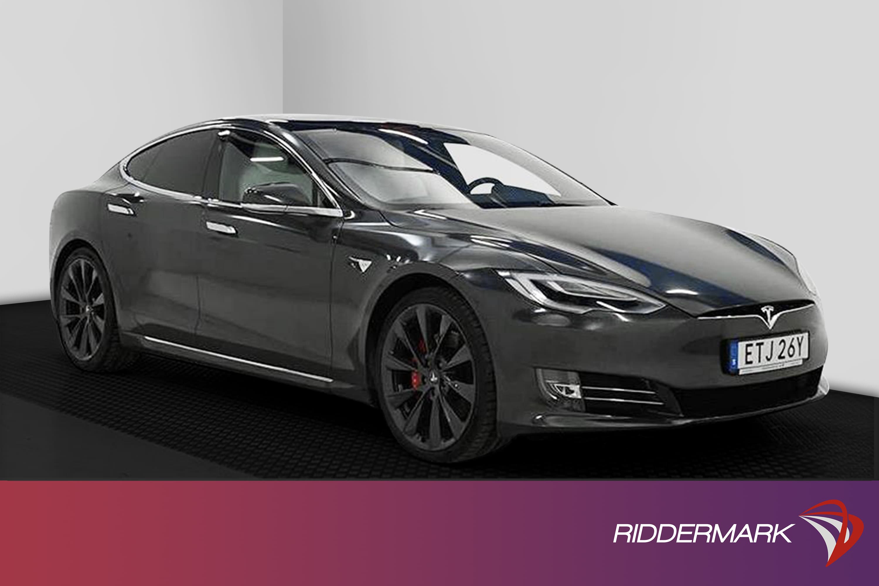 Tesla Model S Performance AWD 761hk Panoramatak Luftfjädringexteriör