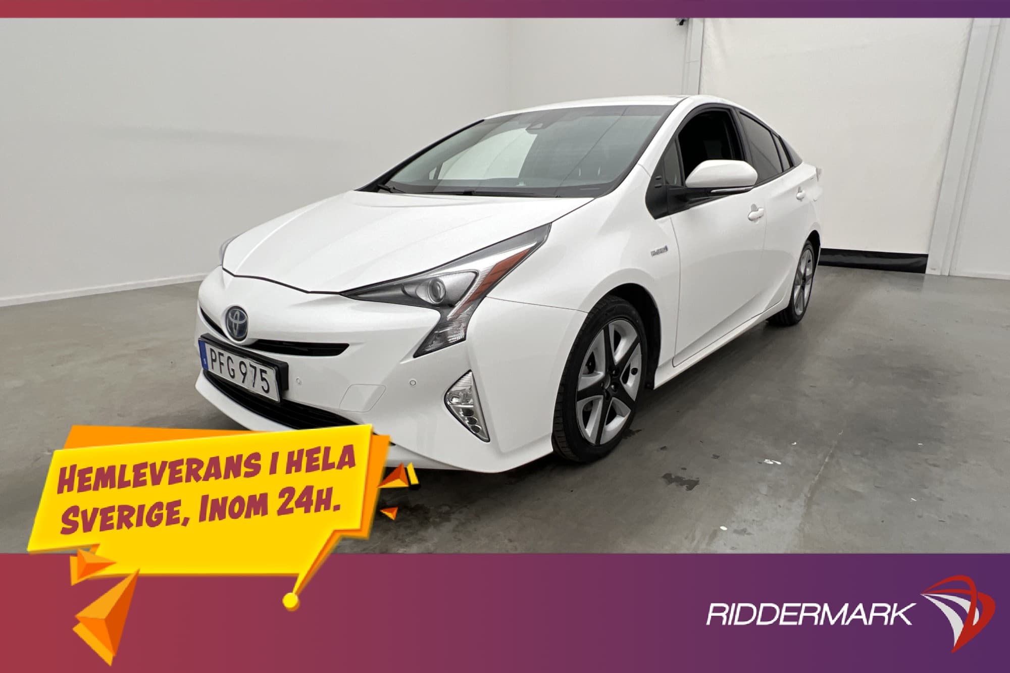 Toyota Prius Hybrid CVT 122hk Active HUD Kamera Dragkrok