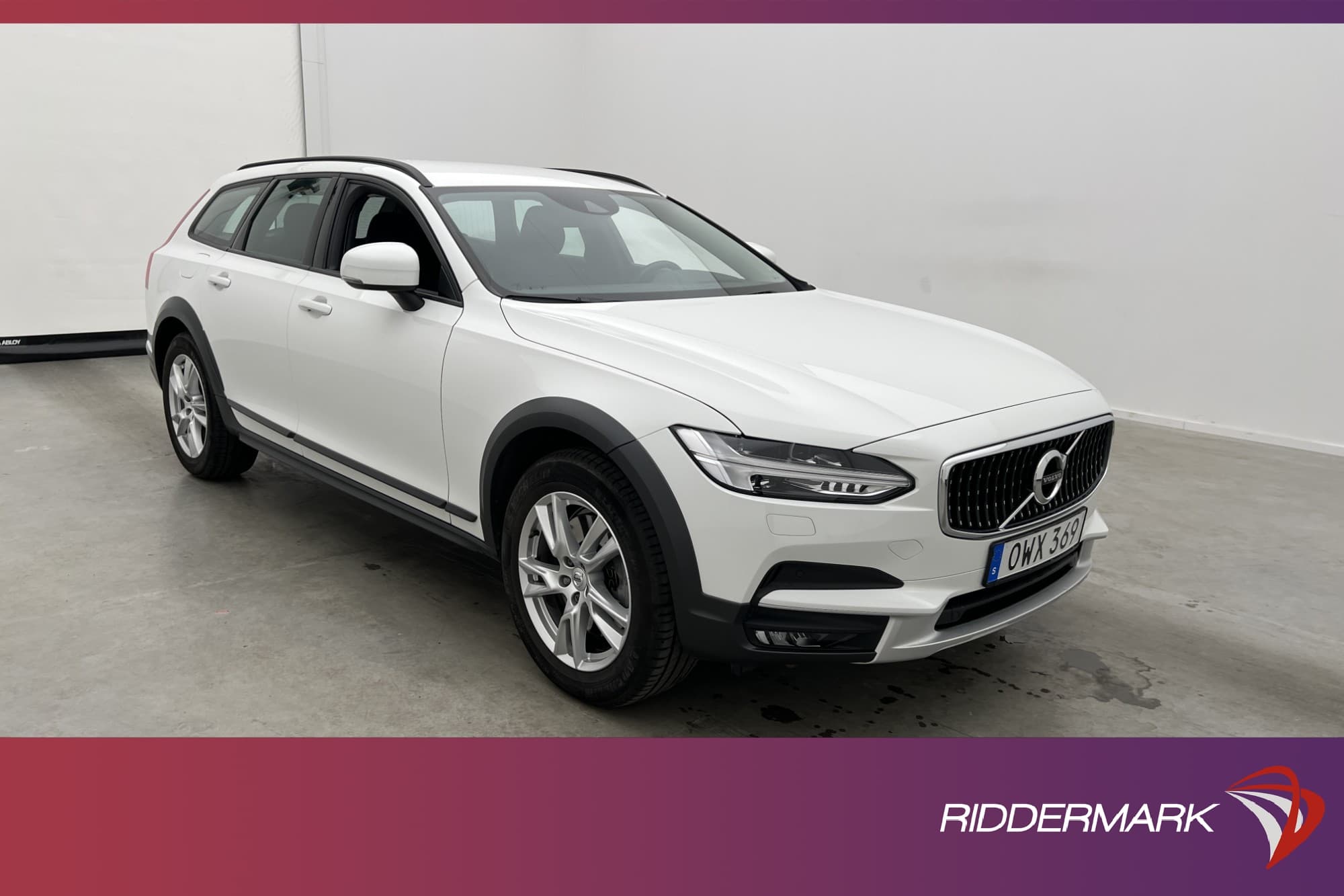 Volvo V90 Cross Country D4 AWD Business Drag Navi Rattvärme
