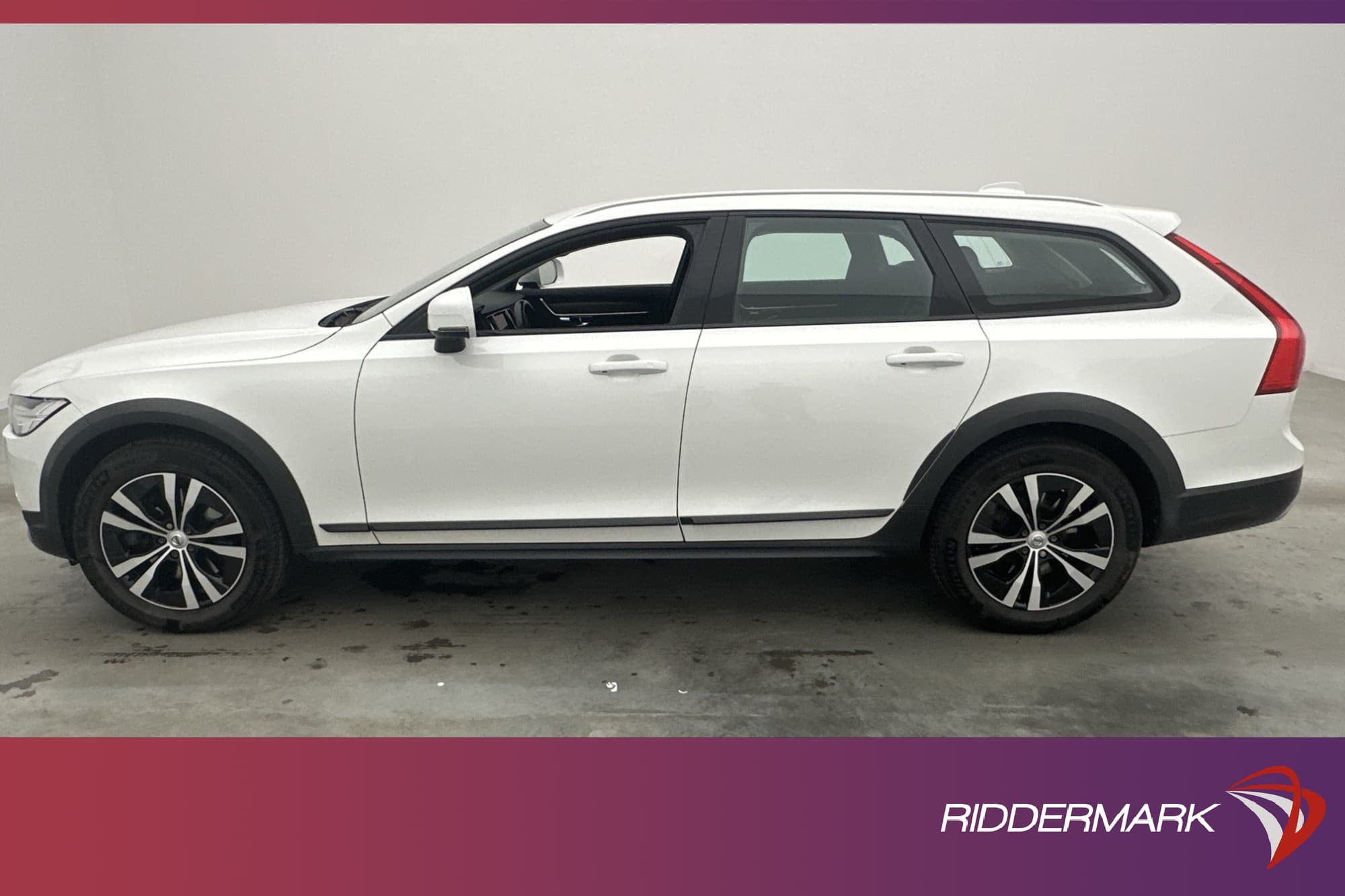 Volvo V90 Cross Country D4 AWD