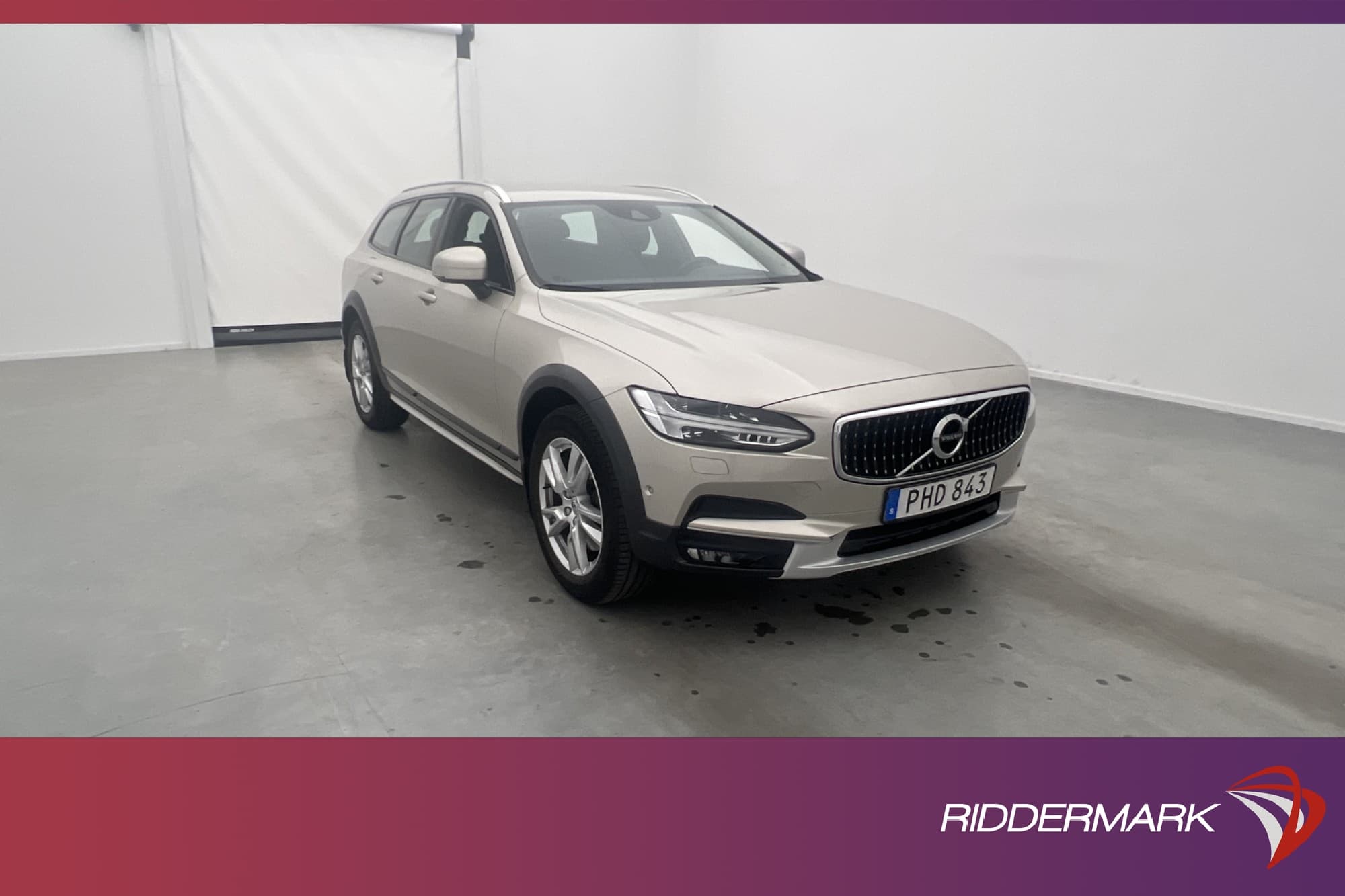 Volvo V90 Cross Country D4 AWD