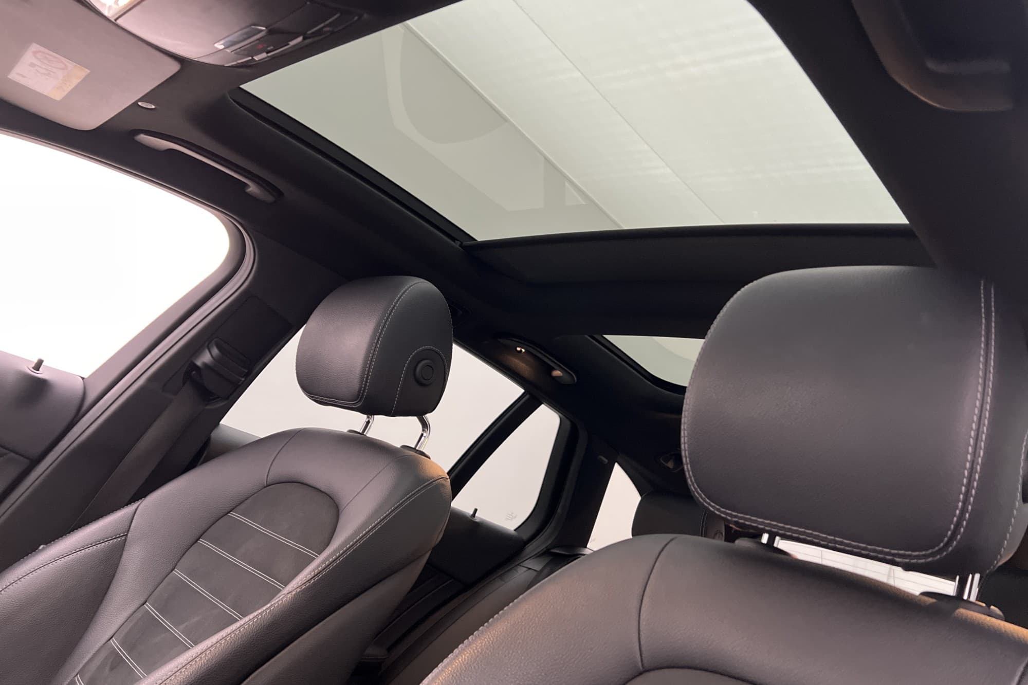 Mercedes-Benz C 200 d T AMG Pano Cockpit P-Värmare 360 Drag
