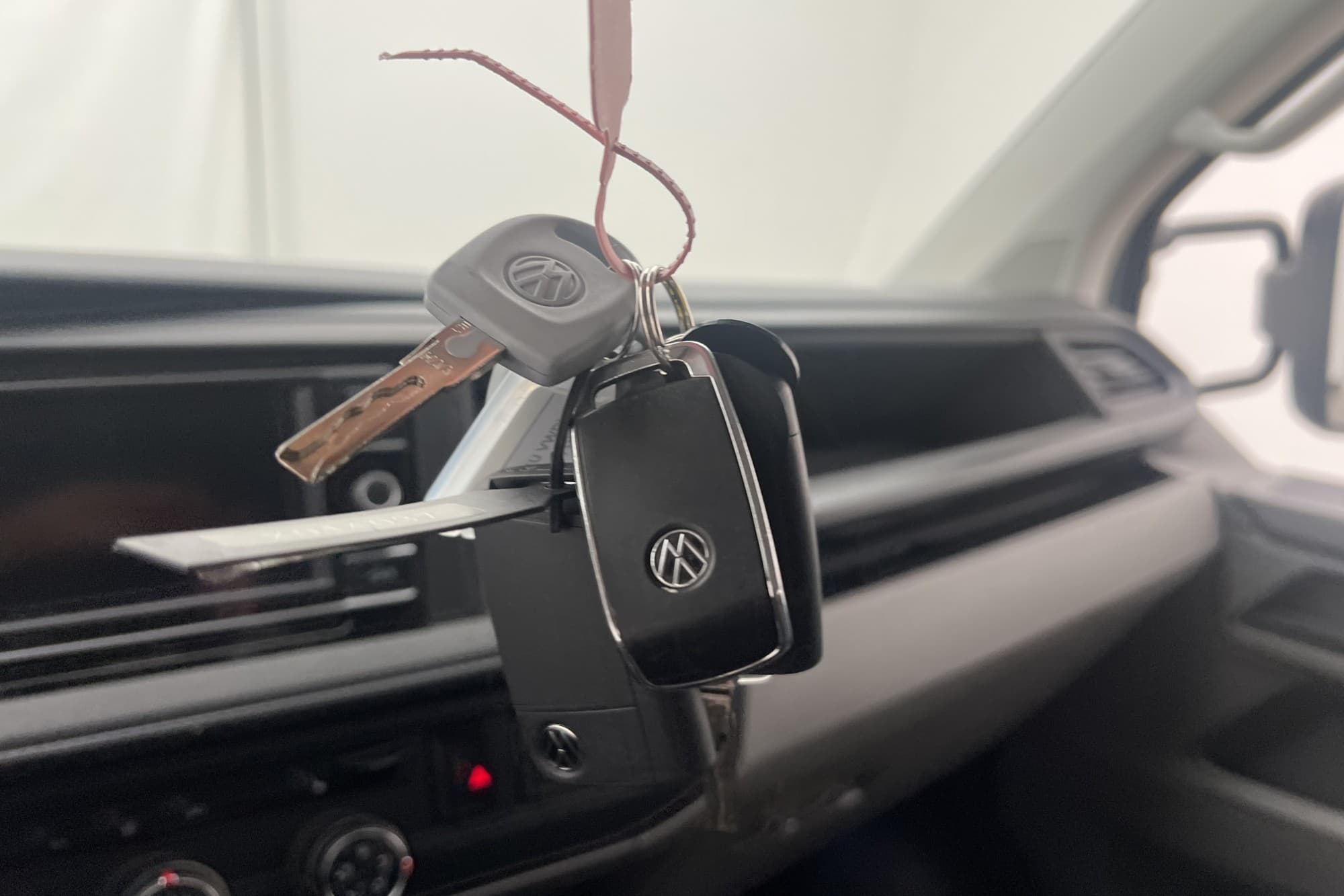 Volkswagen Transporter Dubbelhytt FLAK Värm Drag 6-Sits MOMS