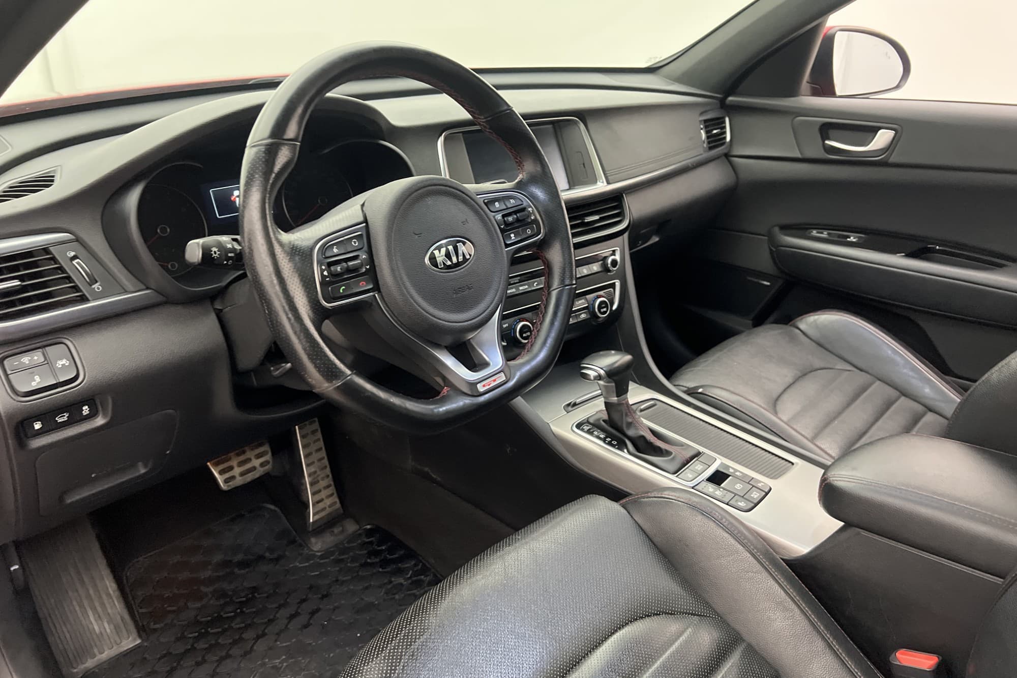 Kia Optima SW GT 245hk Pano Skinn H/K Kamera Drag M-Värmare