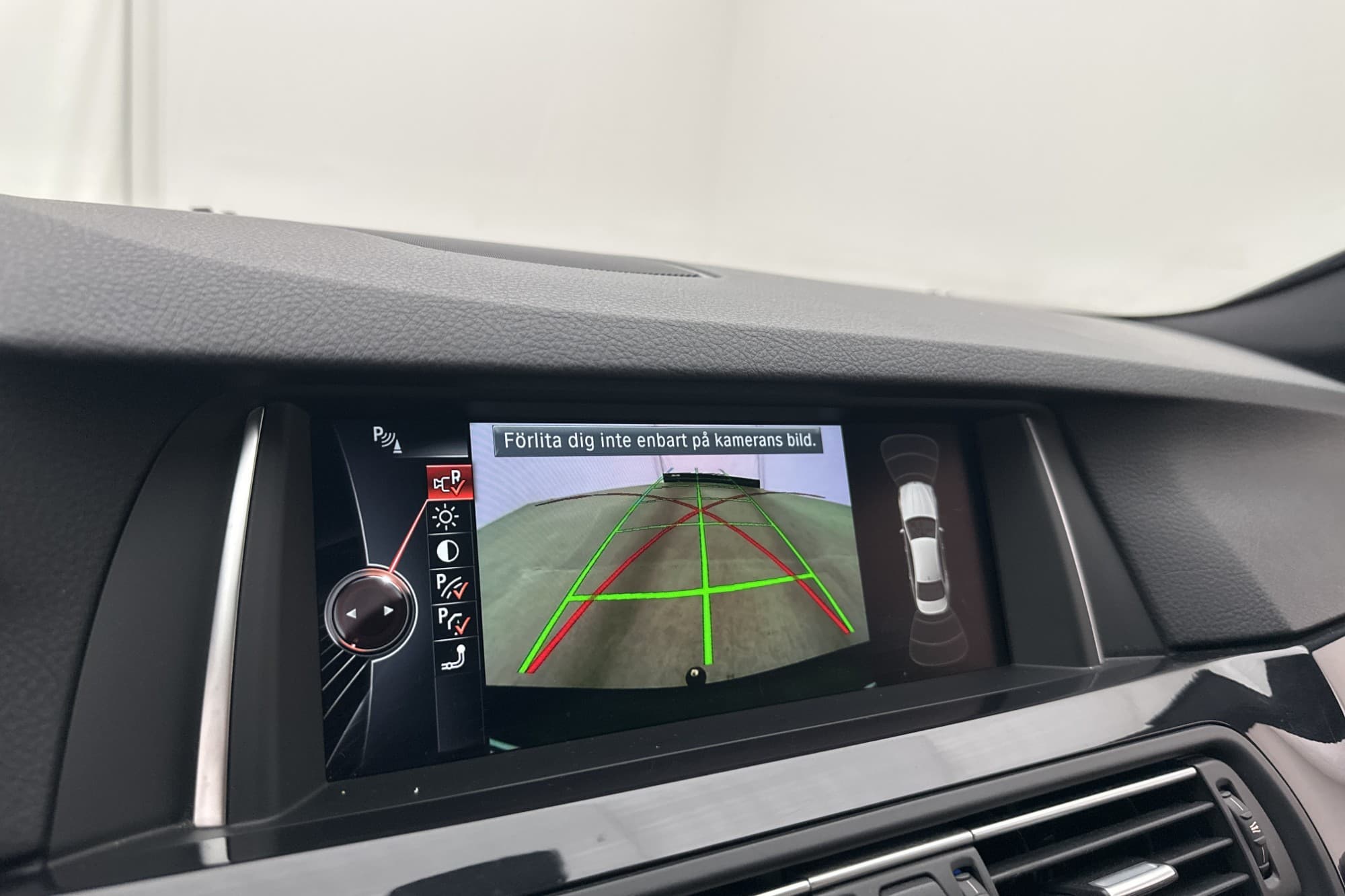 BMW 530 d xDrive M Sport Taklucka Head-Up Kamera Drag Skinn