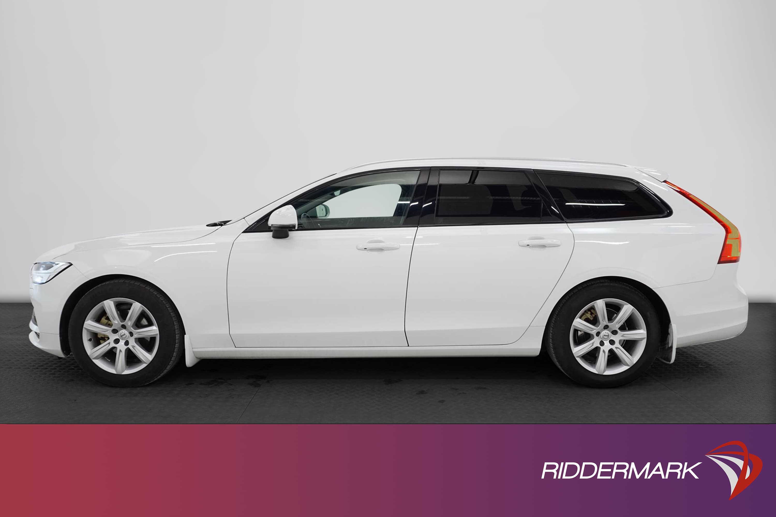 Volvo V90 D3 150hk AWD Momentum