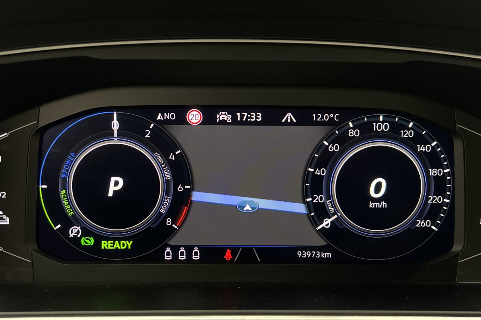 Volkswagen Tiguan eHybrid TSI 245hk R-Line Cockpit Drag MOMS