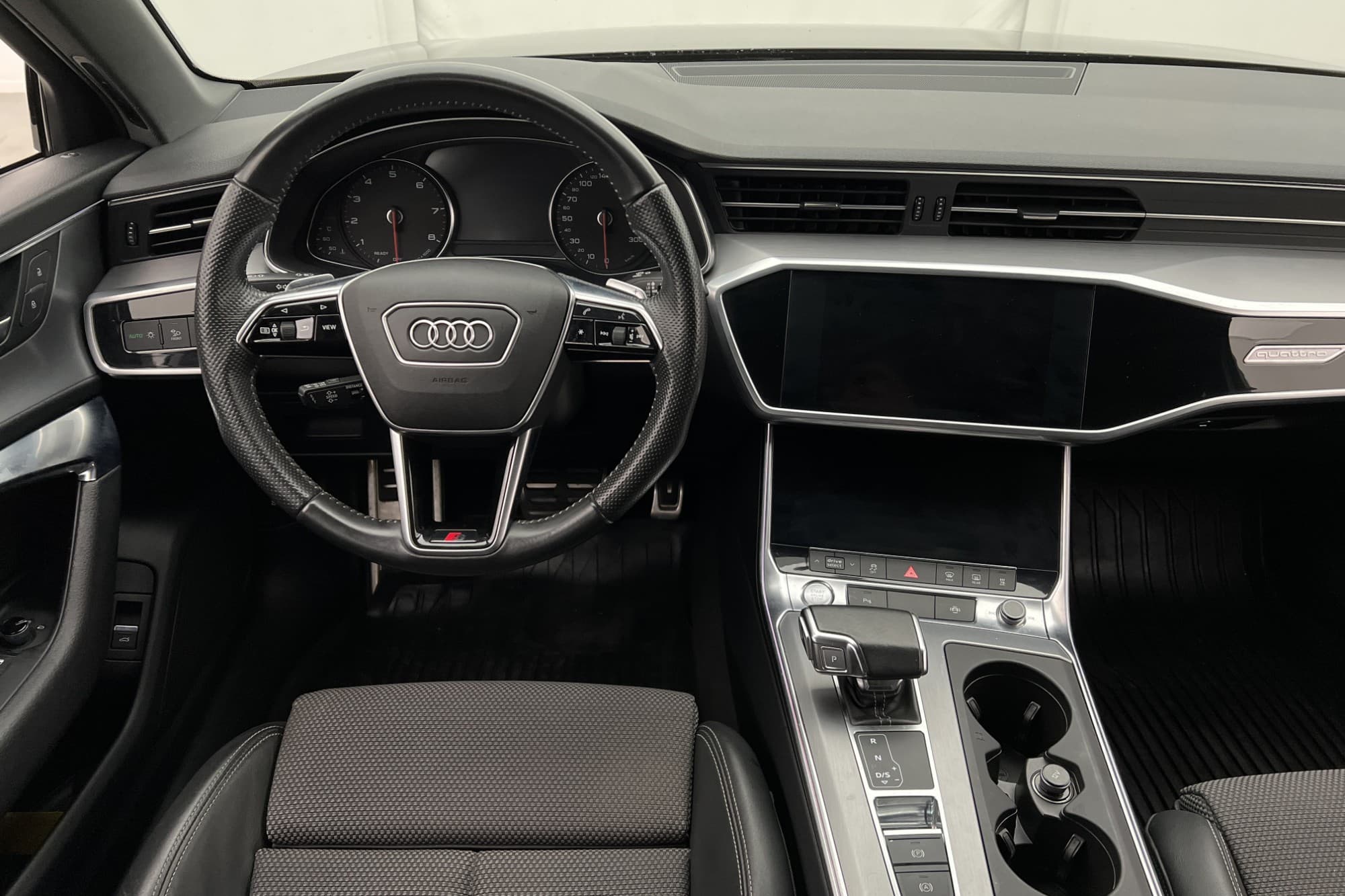 Audi A6 45 TFSI Quattro S-Line P-Värmare Navi Ambient Drag
